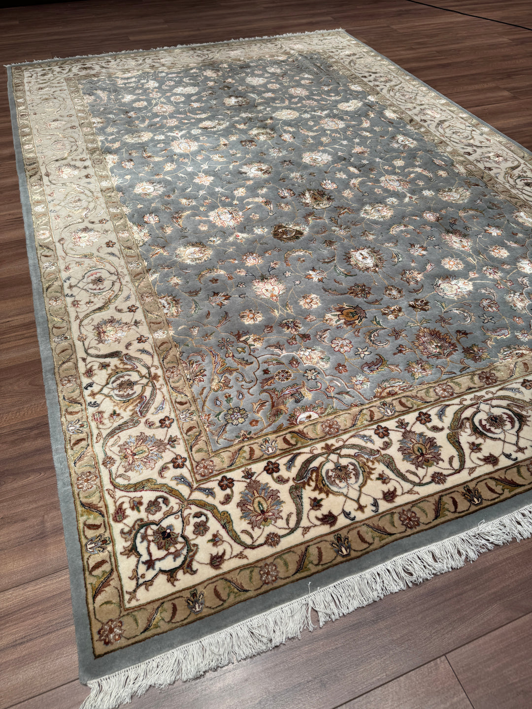 Hint Uşağı Orijinal El Dokuması Gri Yün Bambu Halı 204x306 6.24 Metrekare - 8x10 ft