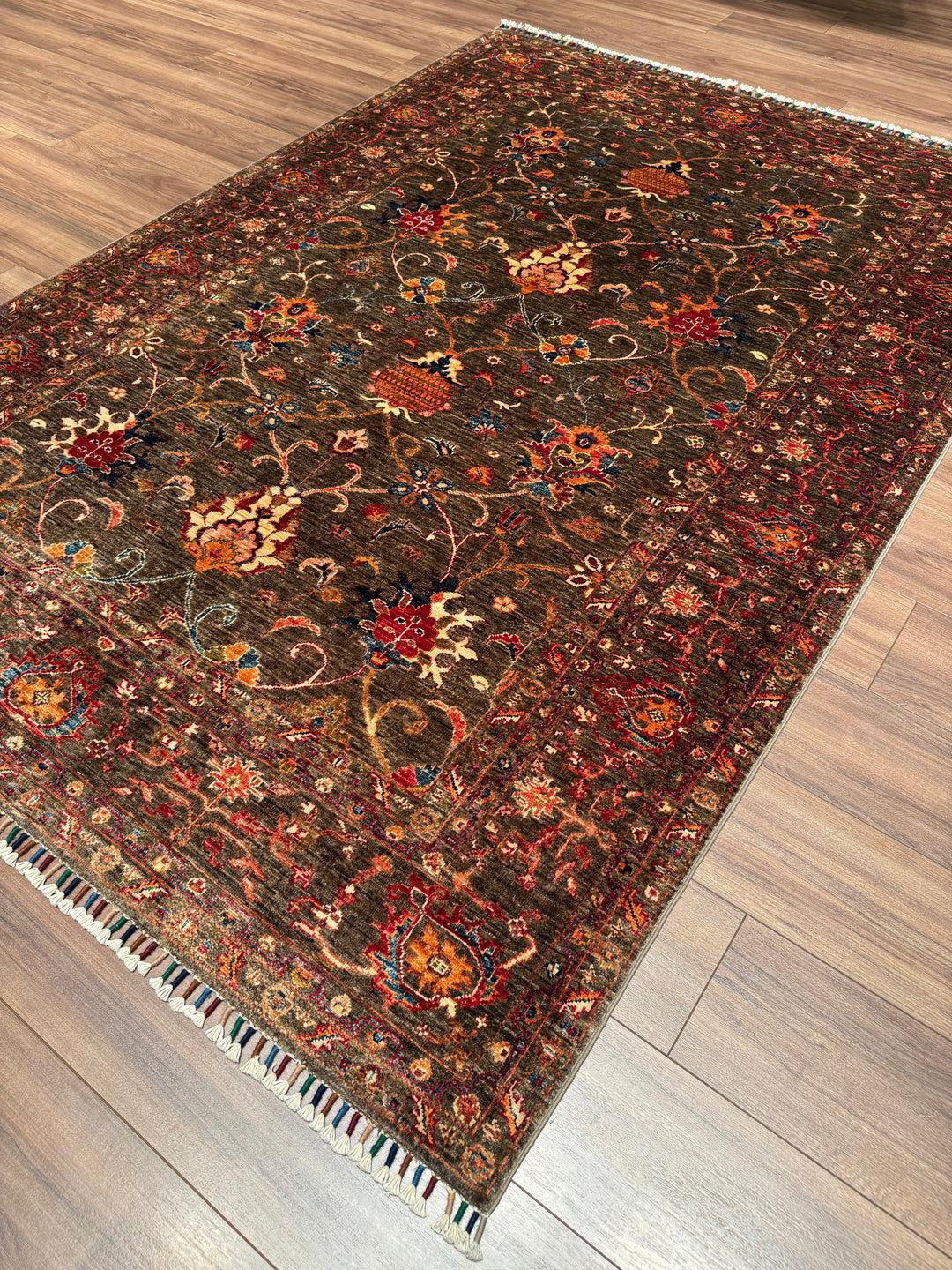 Sultani One Thousand and One Nights Original Handwoven Earth Dye Wool Rug 170x241 cm (4.10 square meters) - 5x8 ft