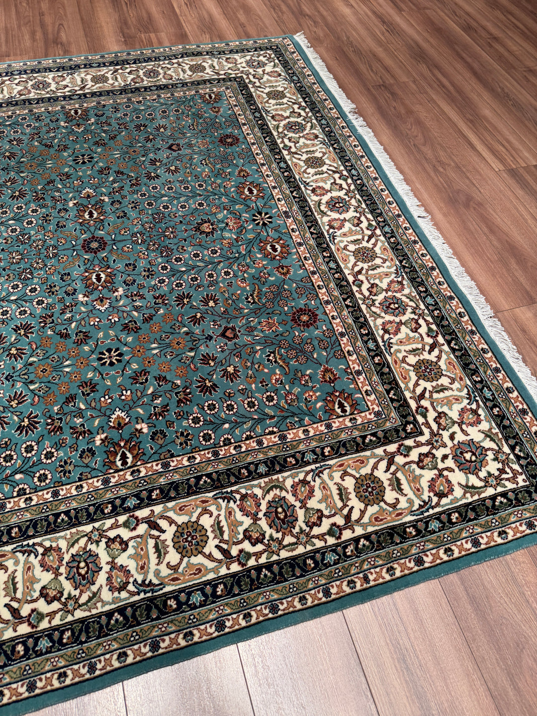 Hereke Yedi Dağın Çiçeği Orijinal El Dokuması Turkuaz Mavi Yün Halı 200x281 5.62 Metrekare - 7x10 ft