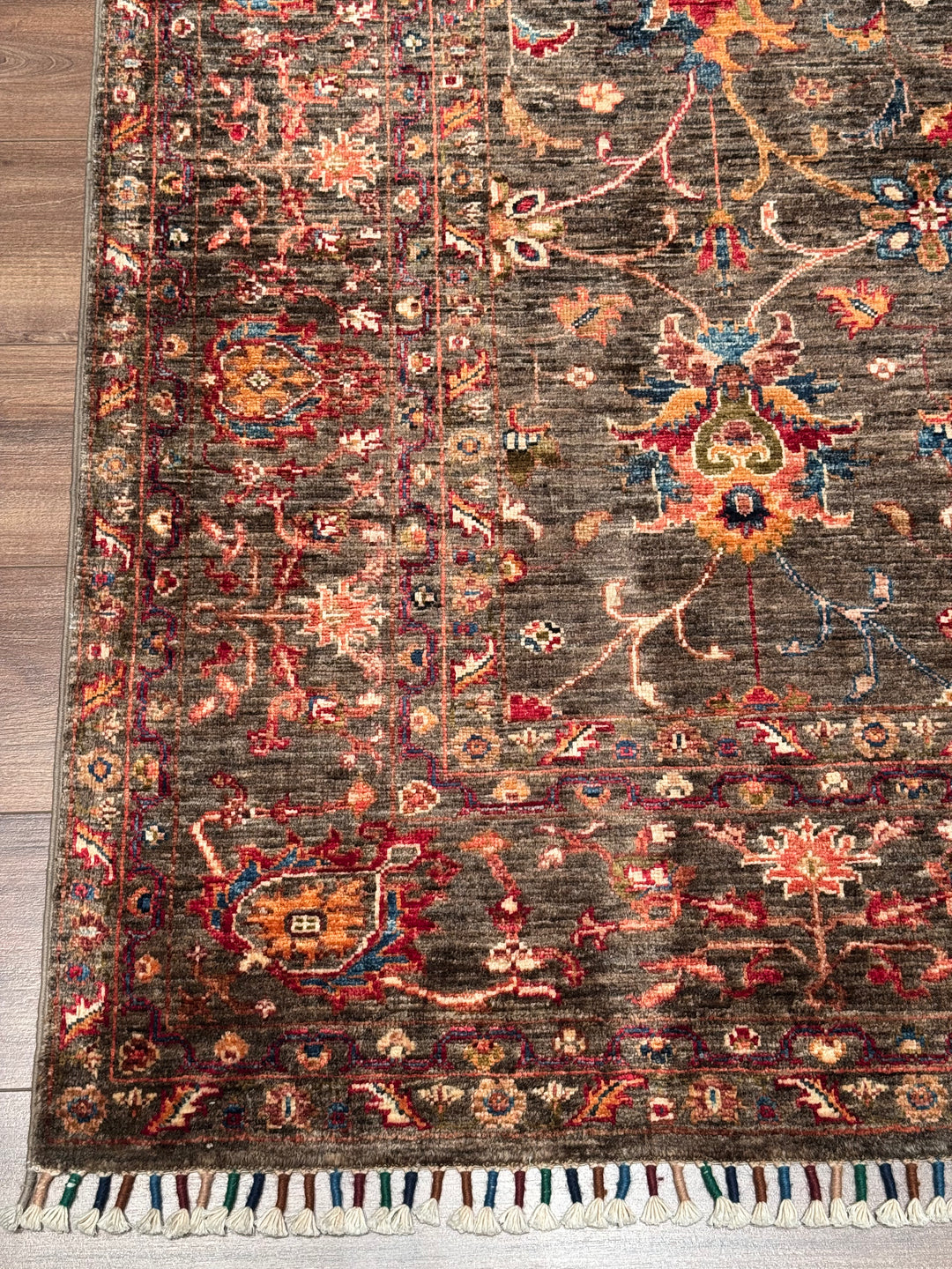 Sultani One Thousand and One Nights Original Handwoven Earth Dye Wool Rug 170x241 cm (4.10 square meters) - 5x8 ft