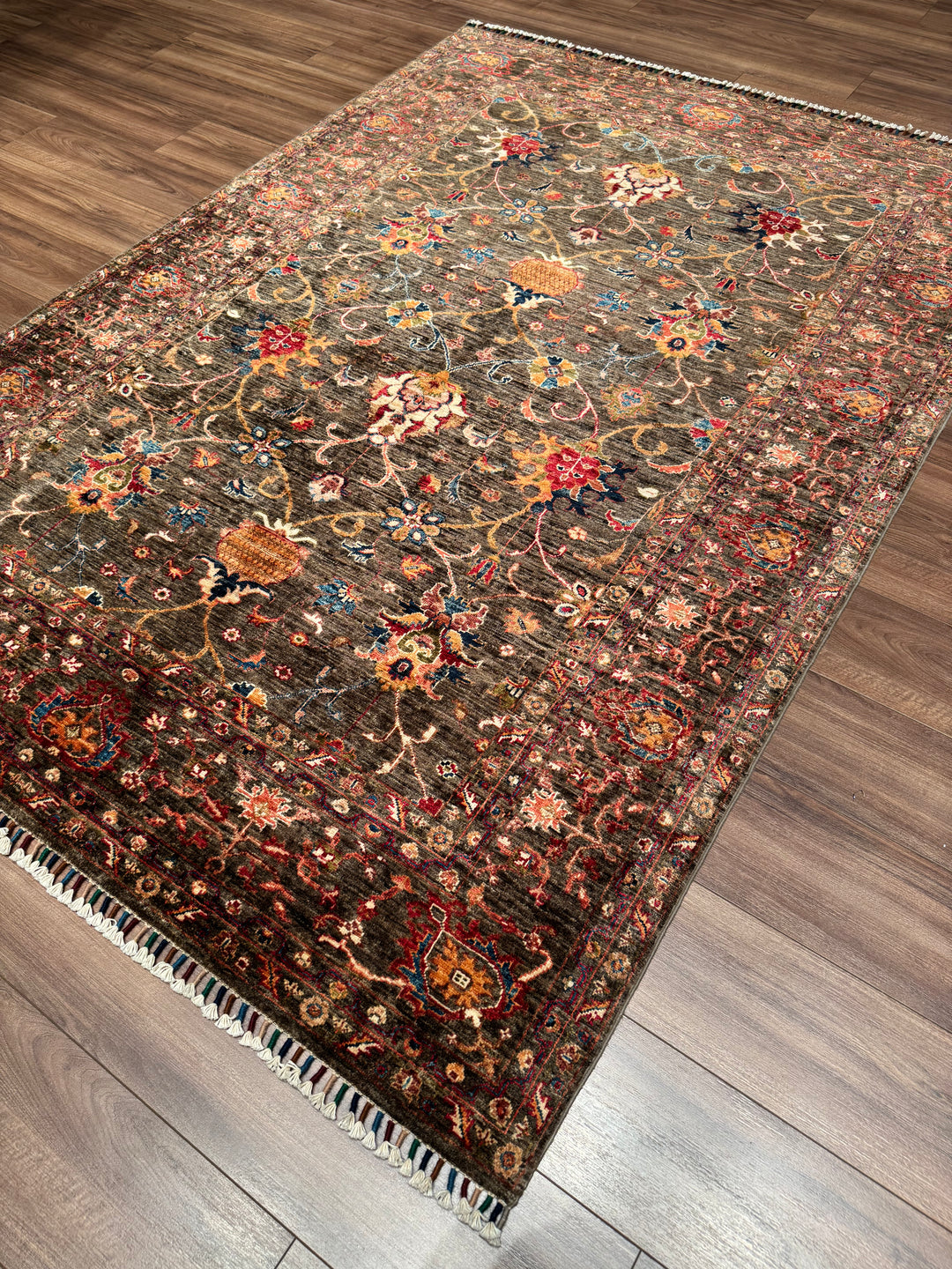 Sultani One Thousand and One Nights Original Handwoven Earth Dye Wool Rug 170x241 cm (4.10 square meters) - 5x8 ft