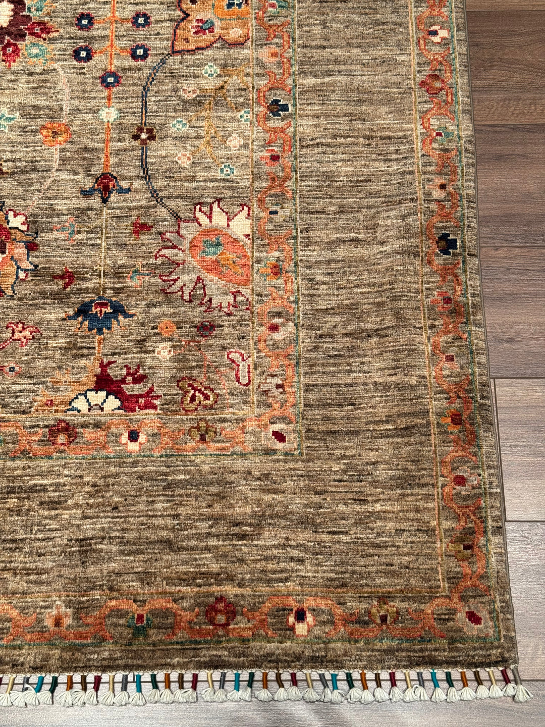 Sultani One Thousand and One Nights Original Handwoven Beige Root Dye Wool Rug 168x252 cm (4.23 square meters) - 5x8 ft