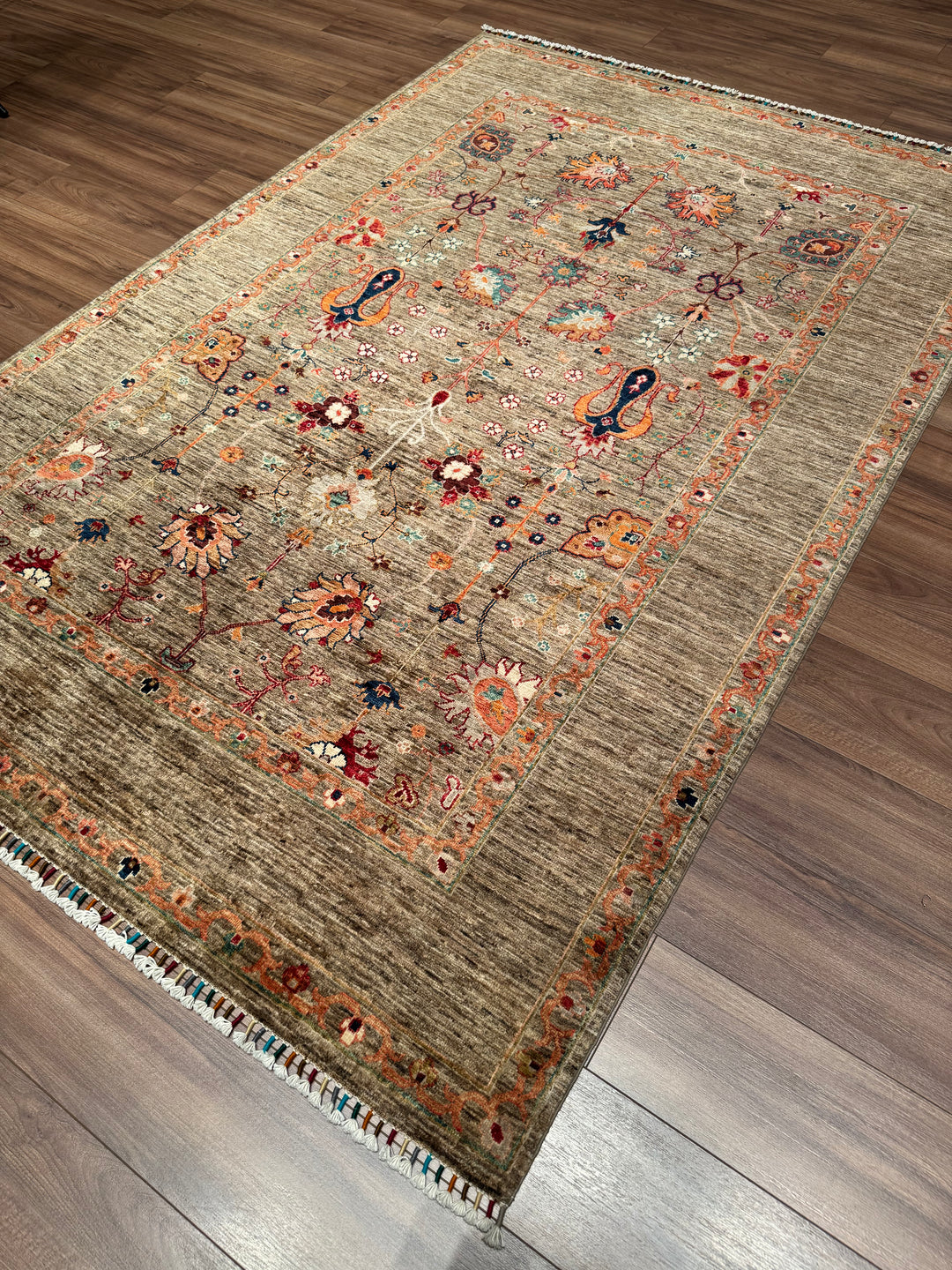 Sultani One Thousand and One Nights Original Handwoven Beige Root Dye Wool Rug 168x252 cm (4.23 square meters) - 5x8 ft