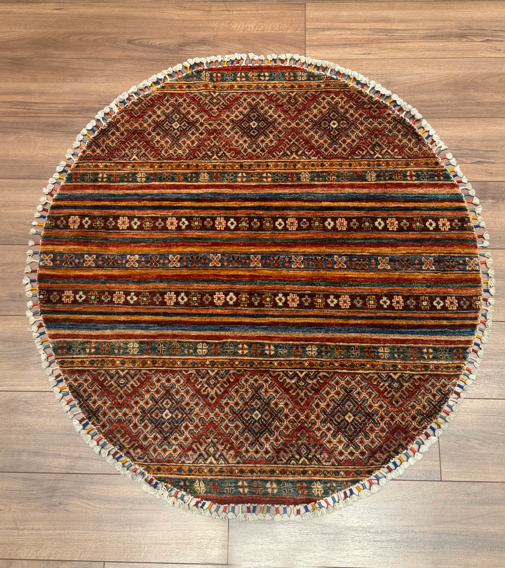 Khorjin Yuvarlak Orjinal El Dokuması Multi Kök Boya Yün Halı 118x120 1.42 Metrekare - 4x4 ft