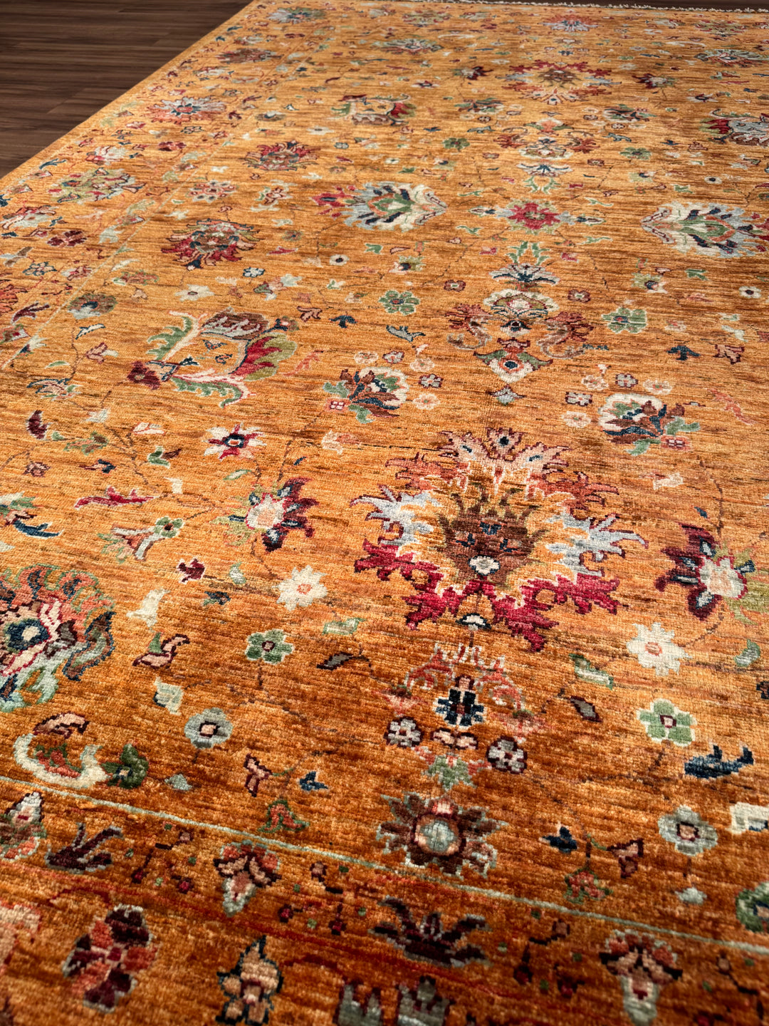 Sultani Binbirgece Orijinal El Dokuması Turuncu Kök Boya Yün Halı 207x300 6.21 Metrekare - 7x10 ft