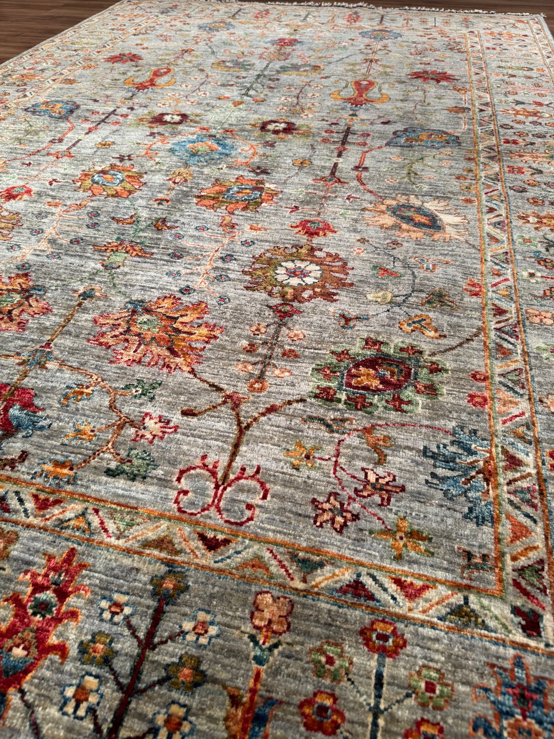 Sultani Floral Original Handwoven Grey Root Dye Wool Rug 184x275 cm (5.06 square meters - 6x8 ft) 
