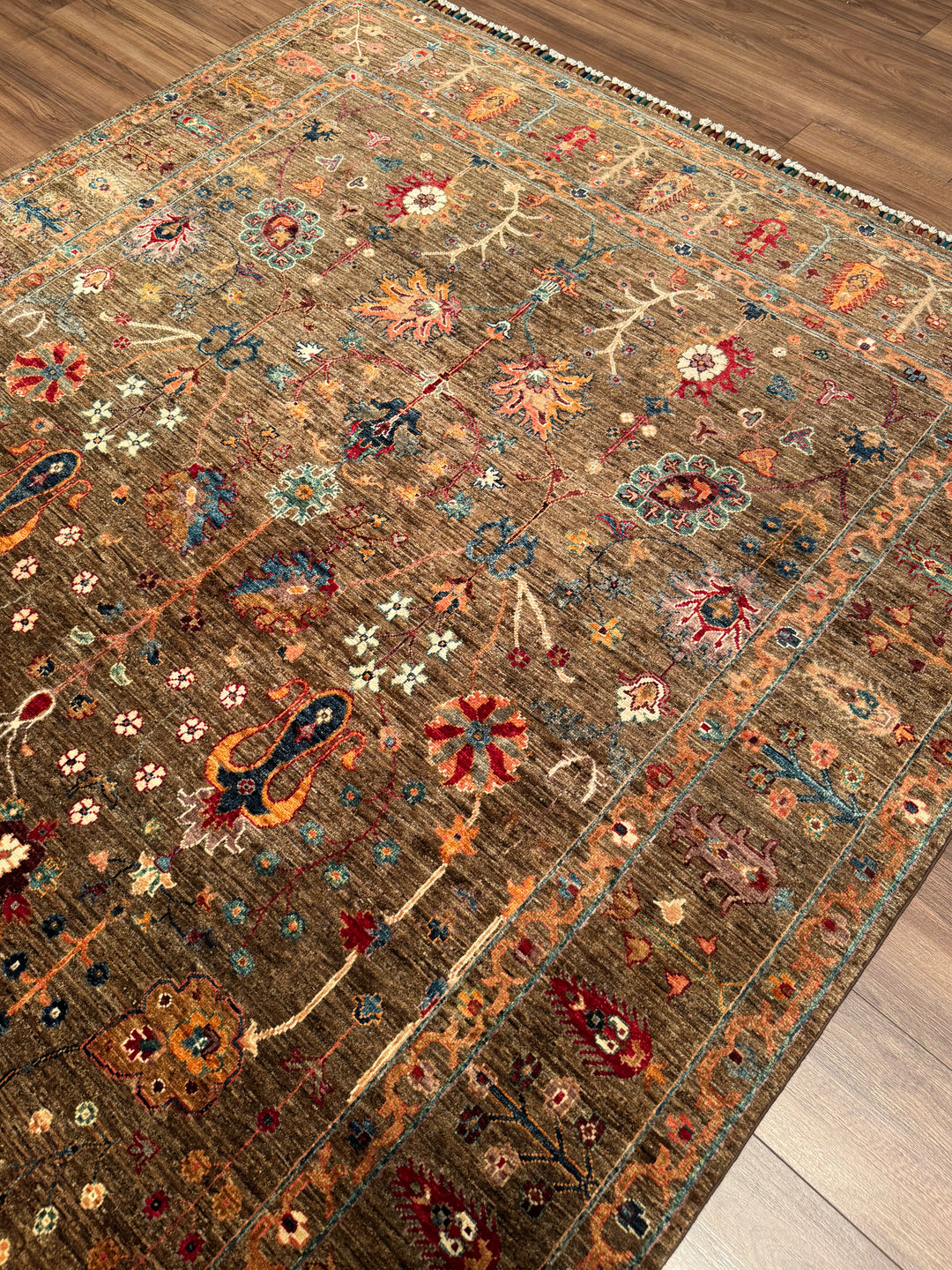 سجادة سلطاني زهرية أصلية مصنوعة يدويًا من الصوف المصبوغ بصبغة جذور الأرض، مقاس 196 × 299، 5.86 متر مربع - 7 × 10 قدم