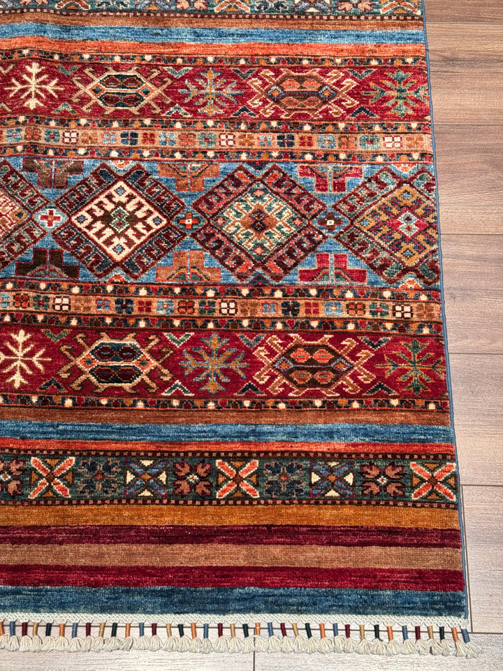 Khorjin Original Handwoven Multi-Dye Wool Rug 266x355 cm (9.44 square meters) - 8x11 ft 