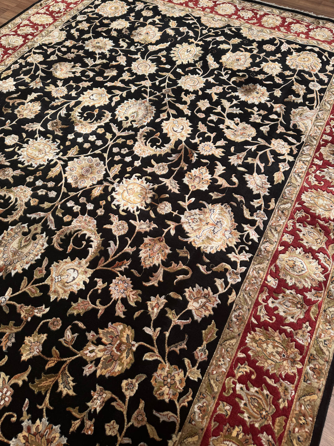 Hint Uşağı Orijinal El Dokuması Siyah Kırmızı Yün Bambu Halı 203x307 6.23 Metrekare - 8x10 ft