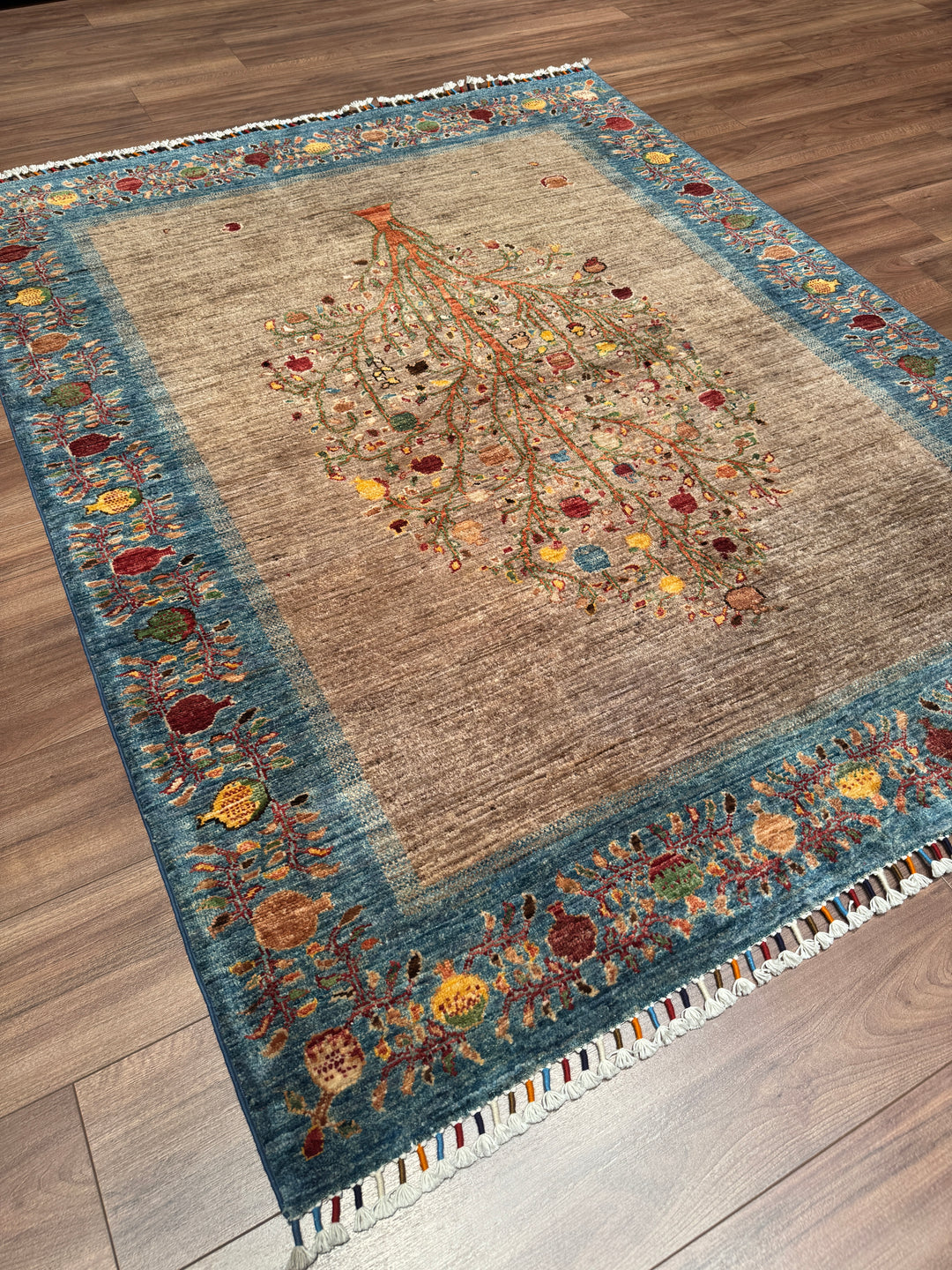 Hayat Ağacı Orijinal El Dokuması Mavi Kök Boya Yün Halı 154x196 3.02 Metrekare - 5x8 ft