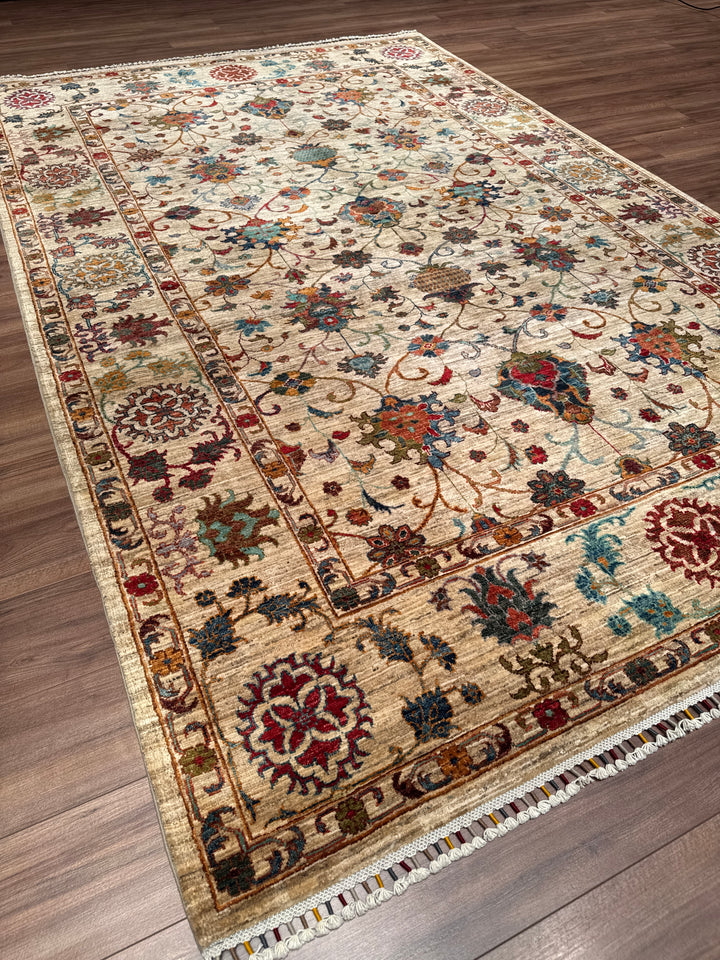 Sultani Çiçekli Orijinal El Dokuması Bej Kök Boya Yün Halı 203x312 6.33 Metrekare - 7x10 ft