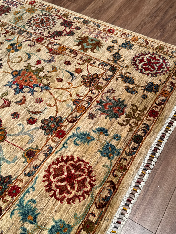 Sultani Çiçekli Orijinal El Dokuması Bej Kök Boya Yün Halı 203x312 6.33 Metrekare - 7x10 ft