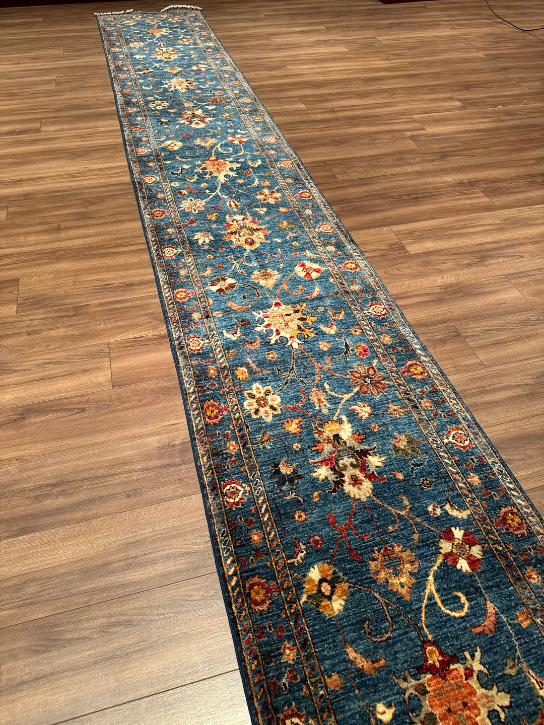 Sultani Binbirgece Uzun Yolluk Orijinal El Dokuması Lacivert Kök Boya Yün Halı 0.75x493 3.70 Metrekare - 3x16 ft