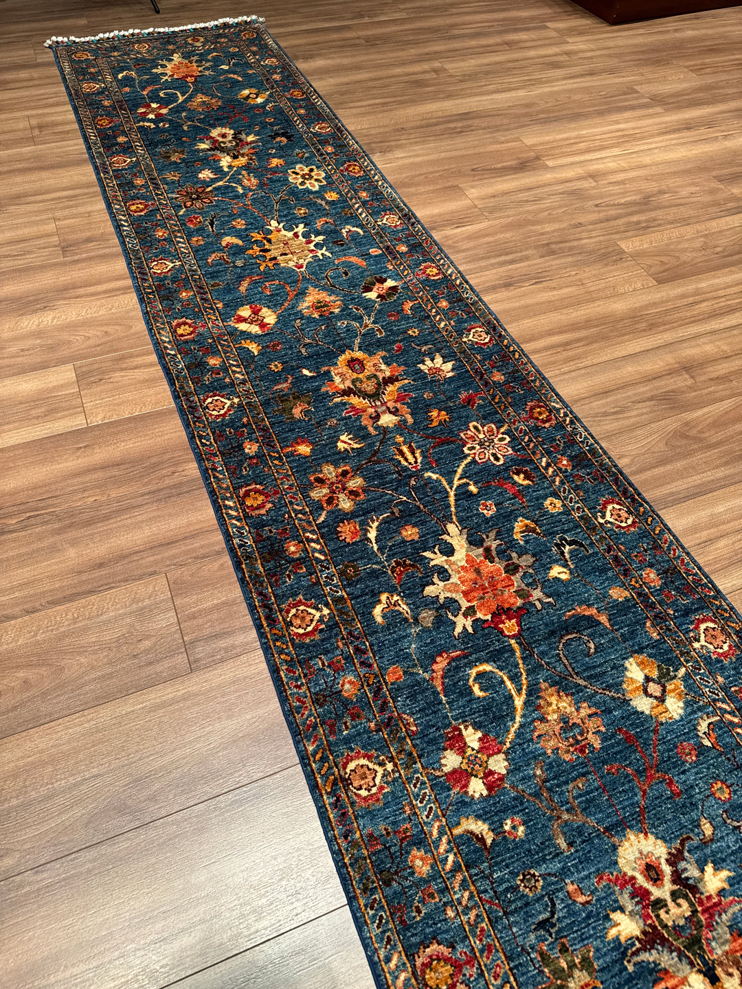 Sultani Binbirgece Uzun Yolluk Orijinal El Dokuması Lacivert Kök Boya Yün Halı 0.75x493 3.70 Metrekare - 3x16 ft