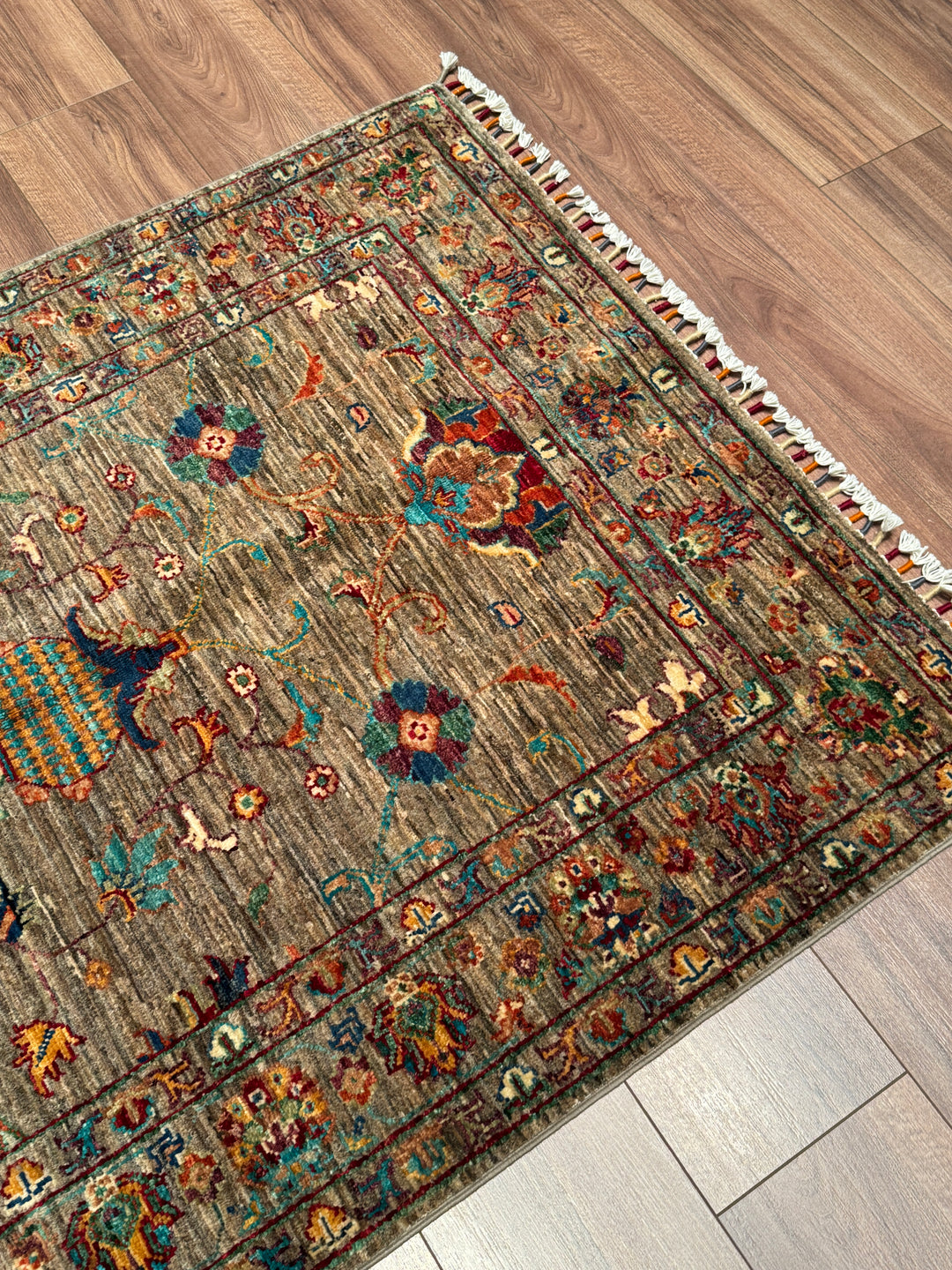 Sultani Binbirgece Orijinal El Dokuması Bej Kök Boya Yün Halı 105x157 1.65 Metrekare - 3x5 ft