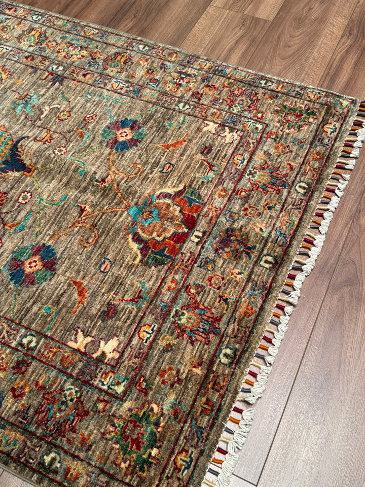 Sultani Binbirgece Orijinal El Dokuması Bej Kök Boya Yün Halı 105x157 1.65 Metrekare - 3x5 ft