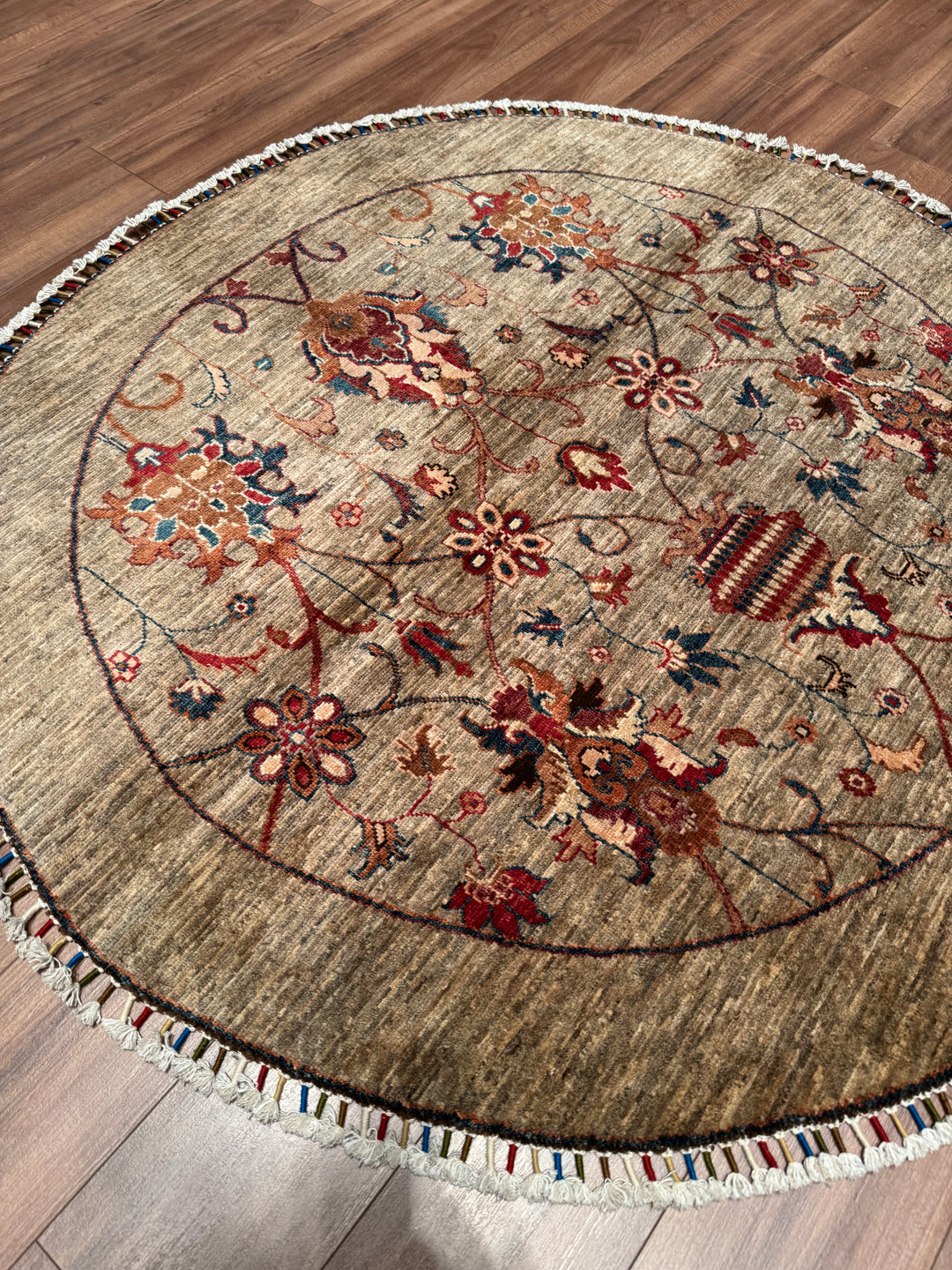 Sultani Binbirgece Yuvarlak Orijinal El Dokuması Bej Kök Boya Yün Halı 153x156 2.39 Metrekare - 5x5 ft