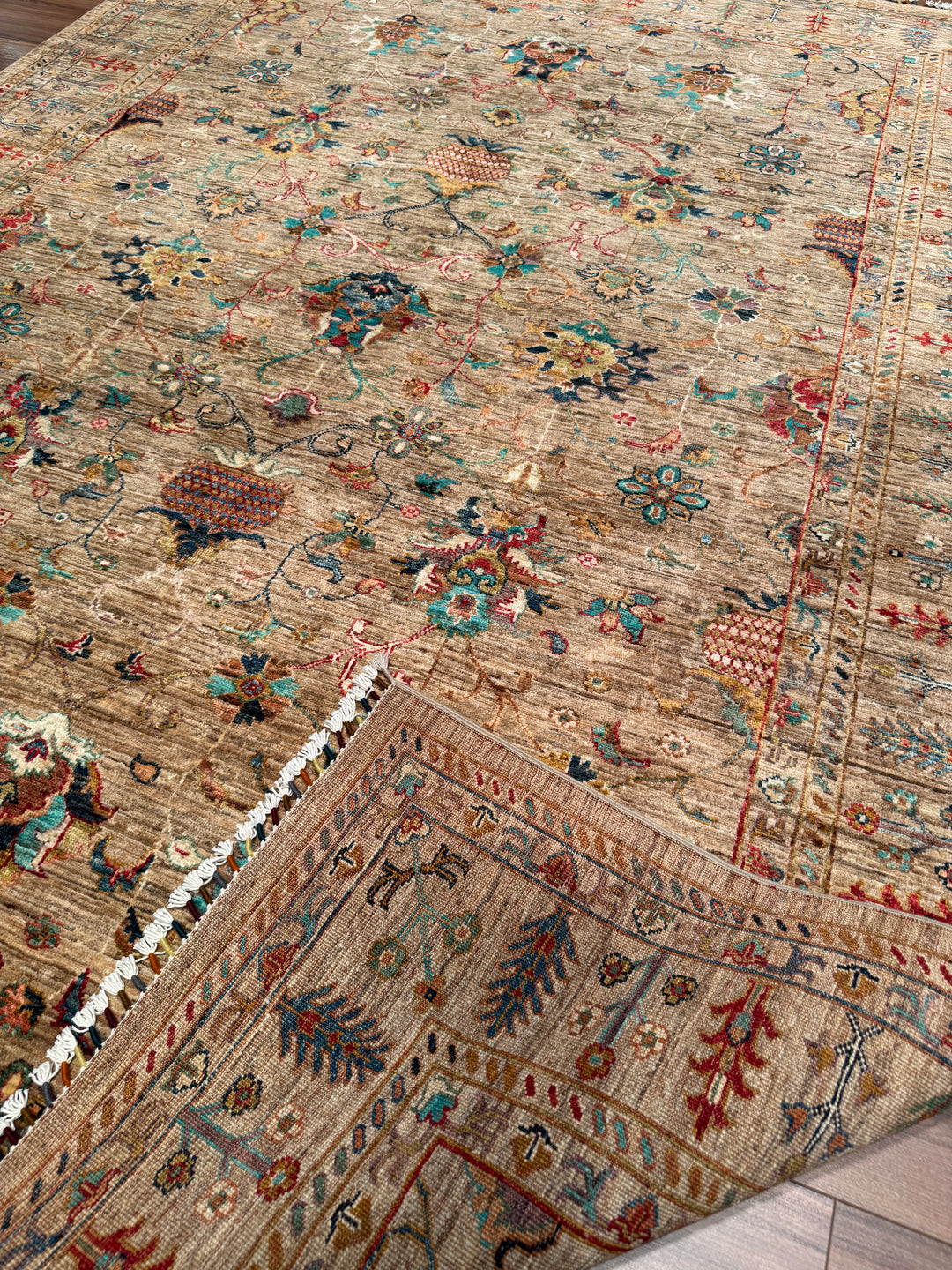 Sultani Binbirgece Orijinal El Dokuması Bej Kök Boya Yün Halı 208x296 6.16 Metrekare - 7x10 ft