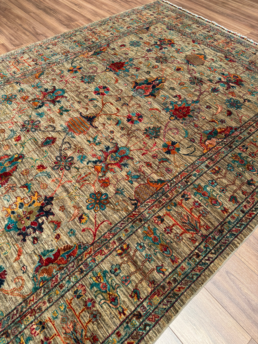 Sultani Binbirgece Orijinal El Dokuması Bej Kök Boya Yün Halı 201x308 6.19 Metrekare - 7x10 ft