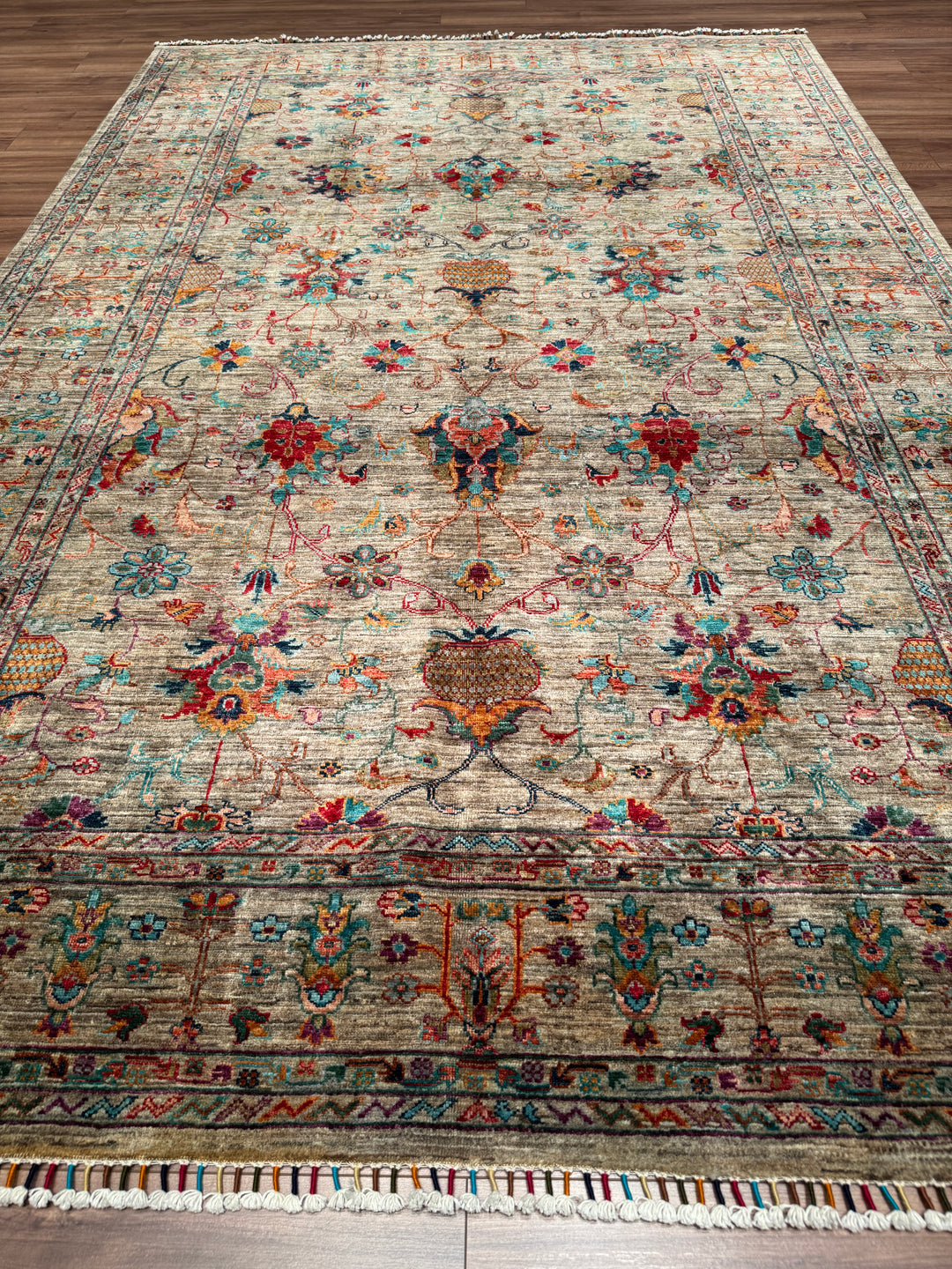 Sultani Binbirgece Orijinal El Dokuması Bej Kök Boya Yün Halı 201x308 6.19 Metrekare - 7x10 ft