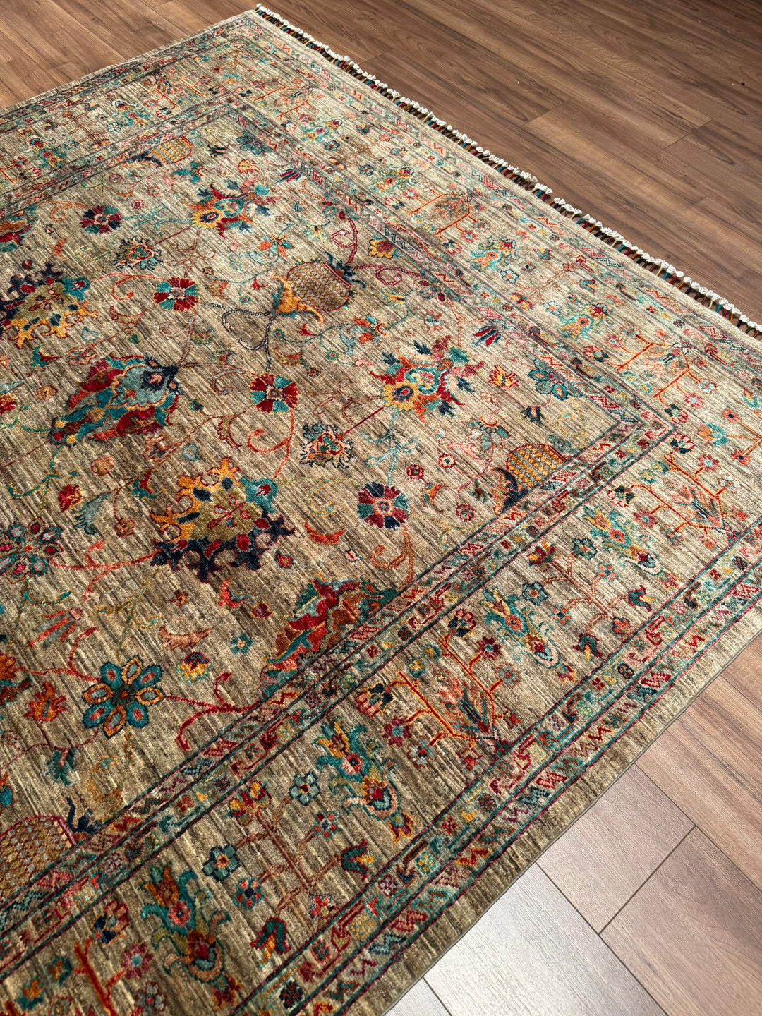 Sultani Binbirgece Orijinal El Dokuması Bej Kök Boya Yün Halı 201x308 6.19 Metrekare - 7x10 ft