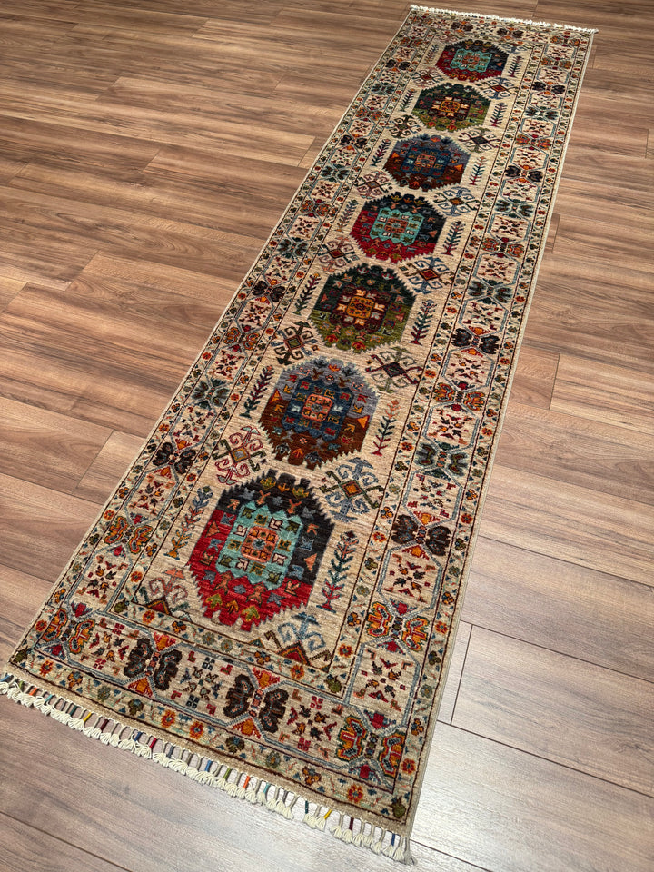 Veziri Orijinal El Dokuması Yolluk Bej Kök Boya Yün Halı 0.79x300 2.37 Metrekare - 3x10 ft