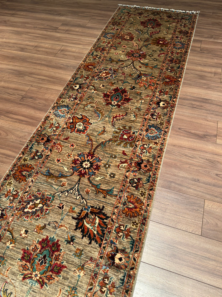 Sultani Binbirgece Yolluk Orijinal El Dokuması Bej Kök Boya Yün Halı 0.83x495 4.11 Metrekare - 3x16 ft