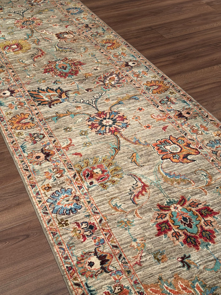 Sultani Binbirgece Yolluk Orijinal El Dokuması Bej Kök Boya Yün Halı 0.83x495 4.11 Metrekare - 3x16 ft