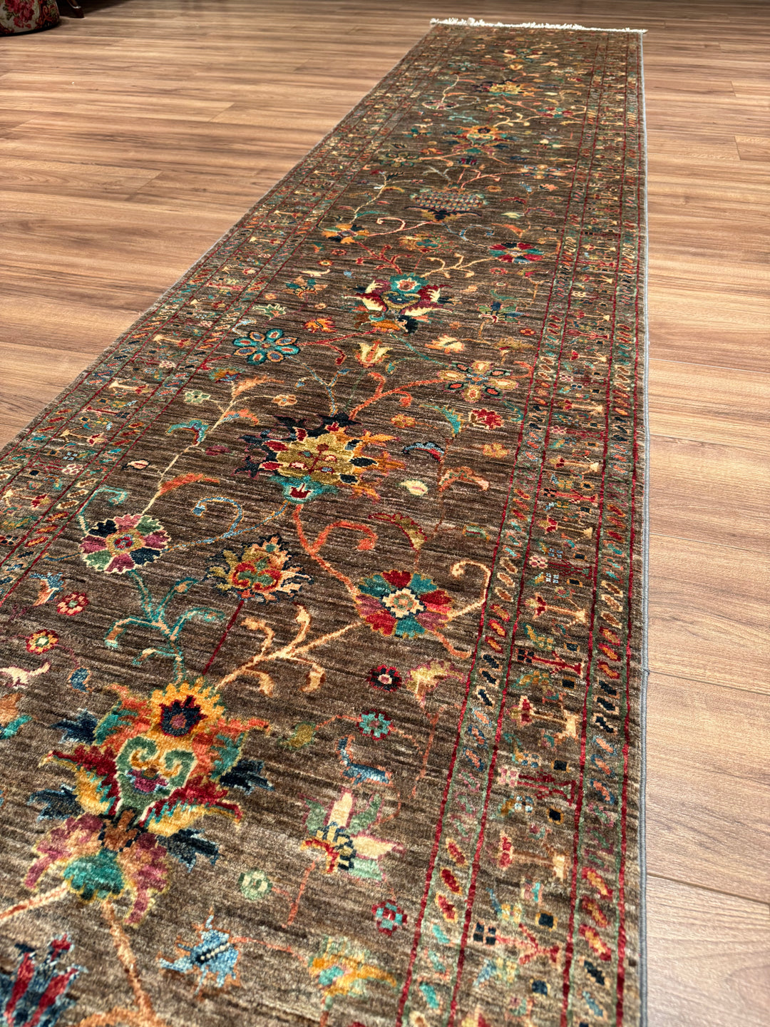 Sultani Binbirgece Yolluk Orijinal El Dokuması Kahverengi Kök Boya Yün Halı 0.80x398 3.18 Metrekare - 3x12 ft