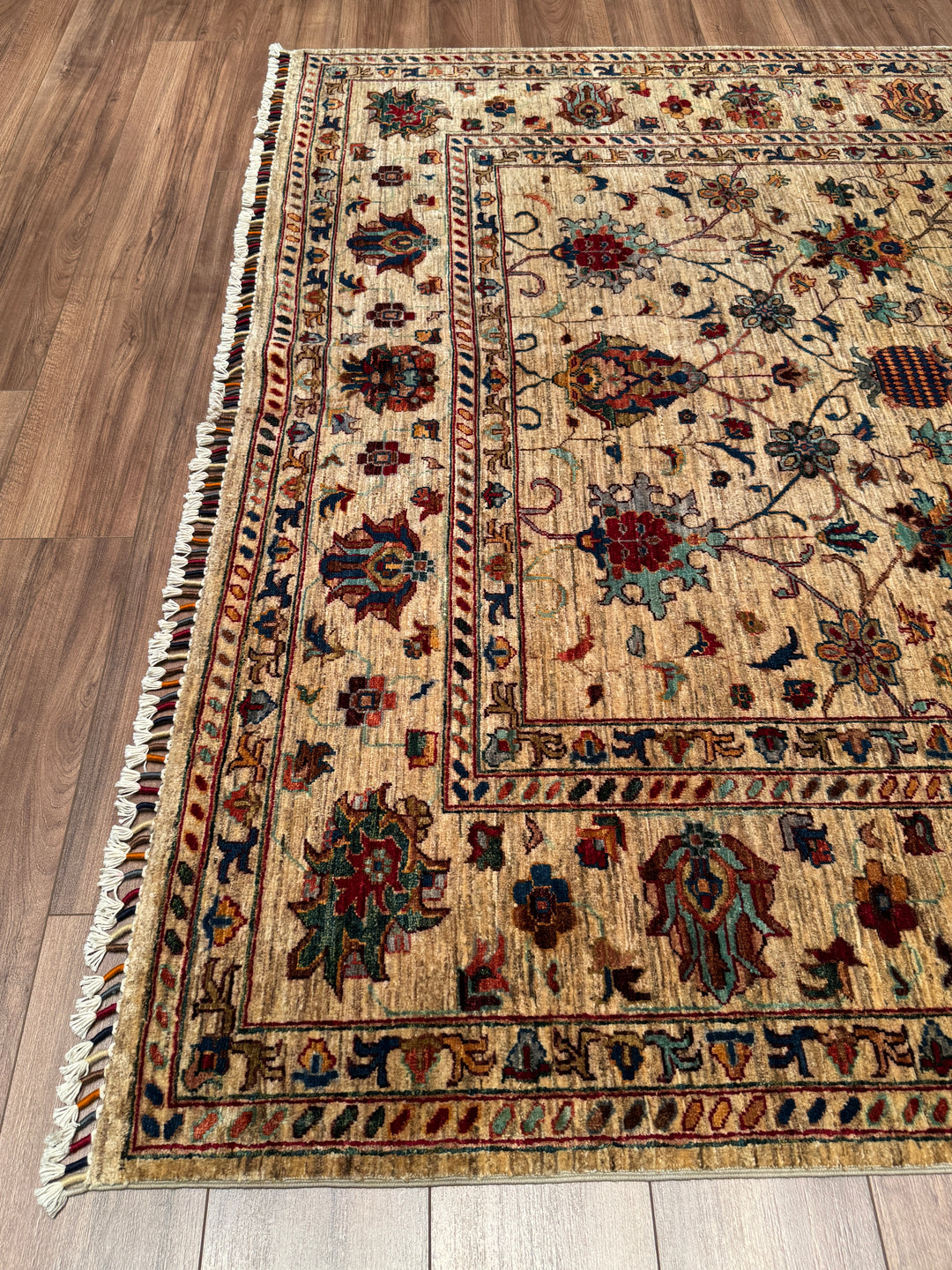Sultani Binbirgece Orijinal El Dokuması Bej Kök Boya Yün Halı 207x300 6.21 Metrekare - 7x10 ft