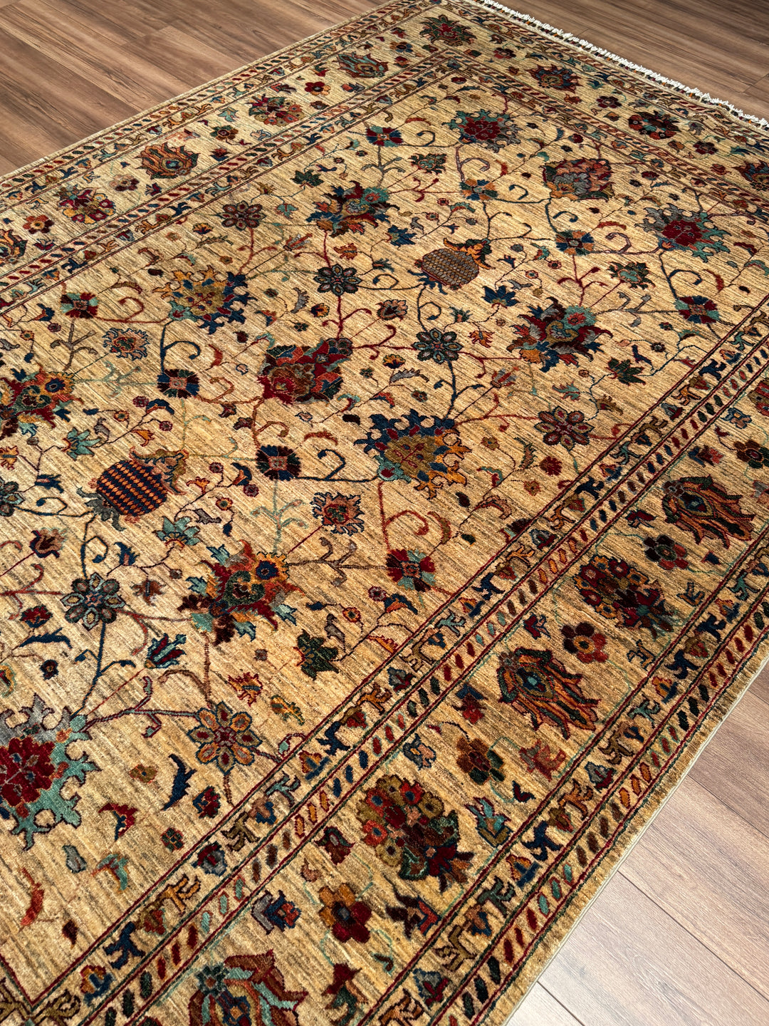 Sultani Binbirgece Orijinal El Dokuması Bej Kök Boya Yün Halı 207x300 6.21 Metrekare - 7x10 ft