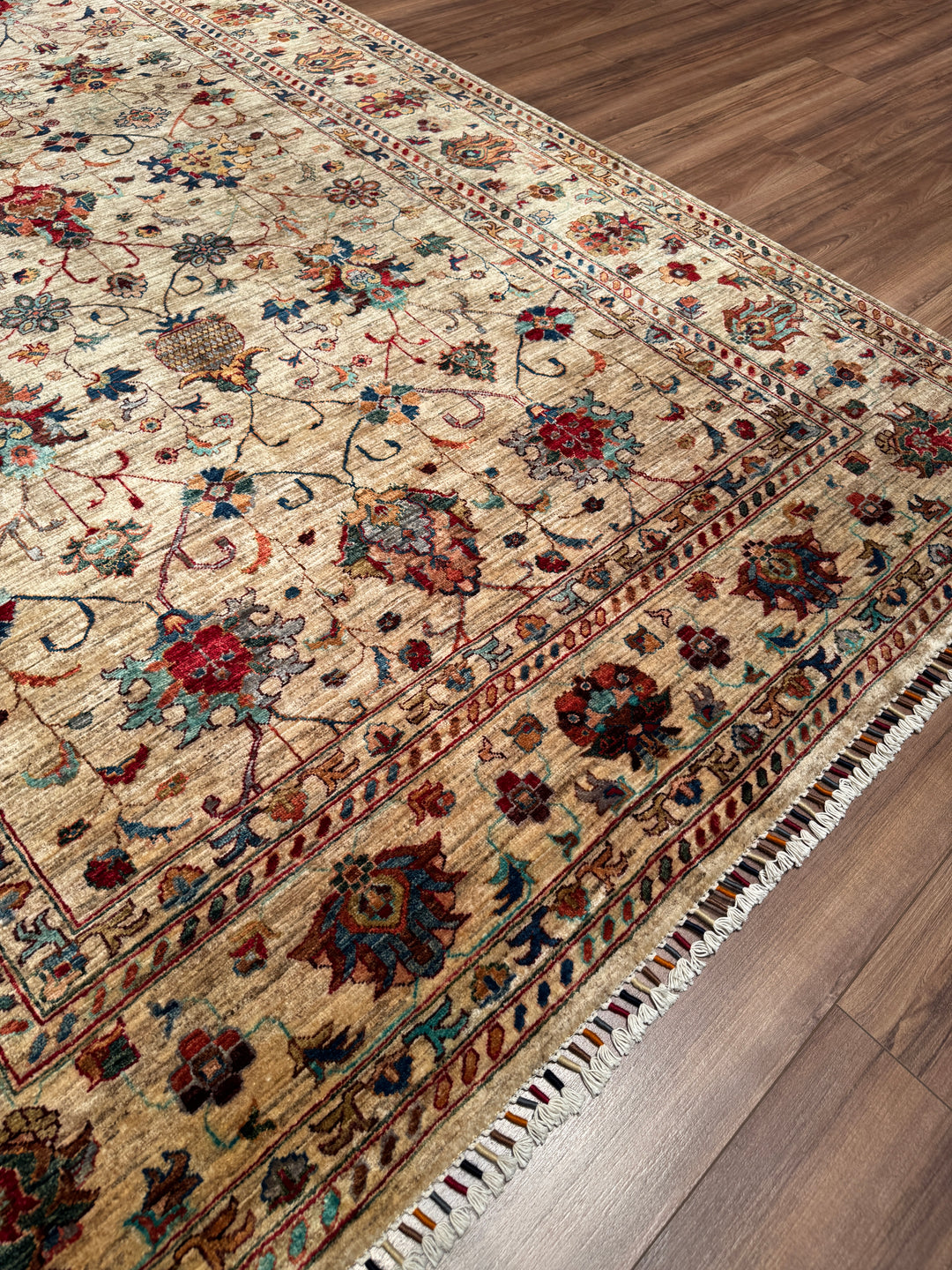 Sultani Binbirgece Orijinal El Dokuması Bej Kök Boya Yün Halı 207x300 6.21 Metrekare - 7x10 ft