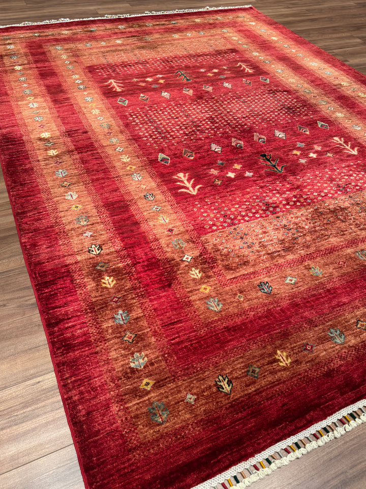 Khorjin Orijinal El Dokuması Kırmızı Kök Boya Yün Halı 215x286 6.15 Metrekare - 7x10 ft