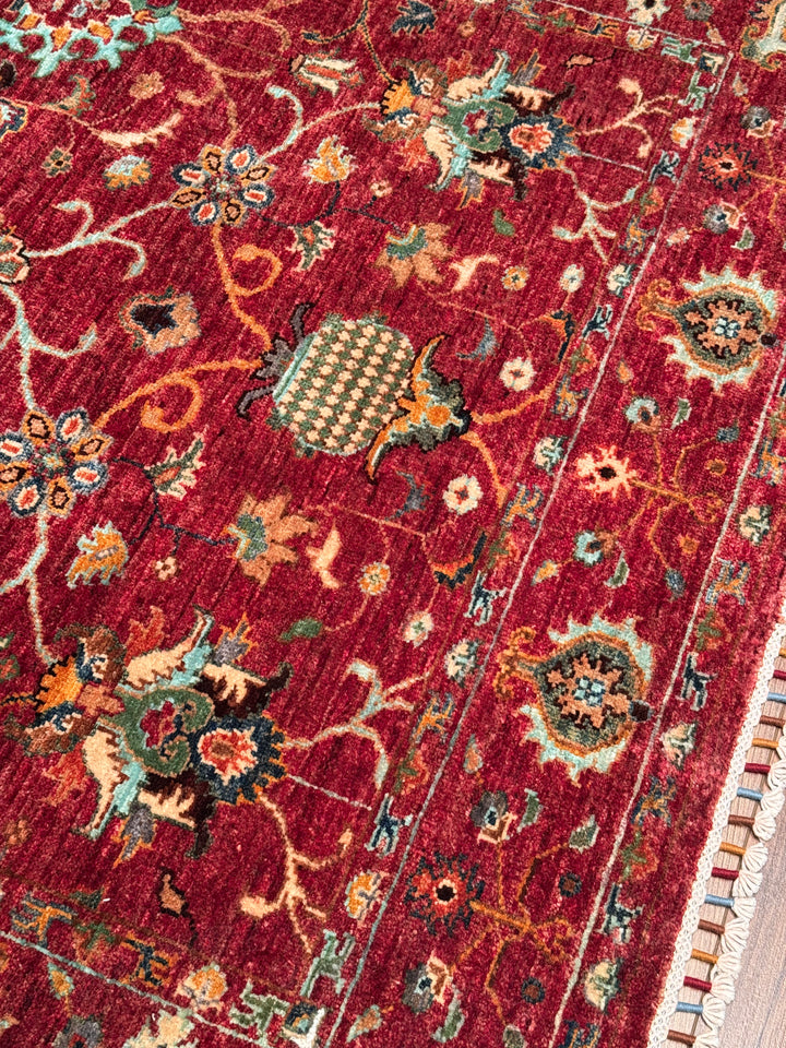 Sultani Binbirgece Orijinal El Dokuması Kırmızı Kök Boya Yün Halı 125x186 2.33 Metrekare - 4x6 ft