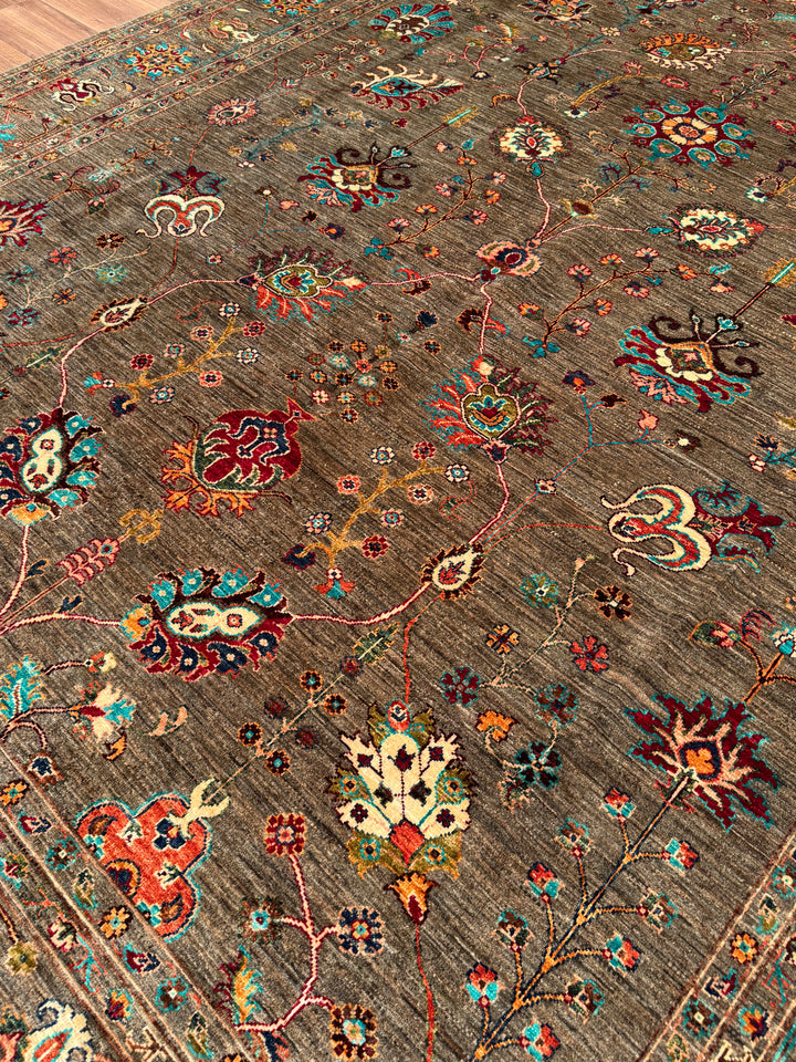 Sultani One Thousand and One Nights Original Handwoven Earth Dye Wool Rug 270x367 cm (9.91 square meters) - 9x12 ft 