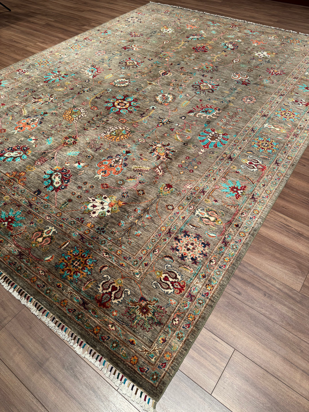 Sultani One Thousand and One Nights Original Handwoven Earth Dye Wool Rug 270x367 cm (9.91 square meters) - 9x12 ft 