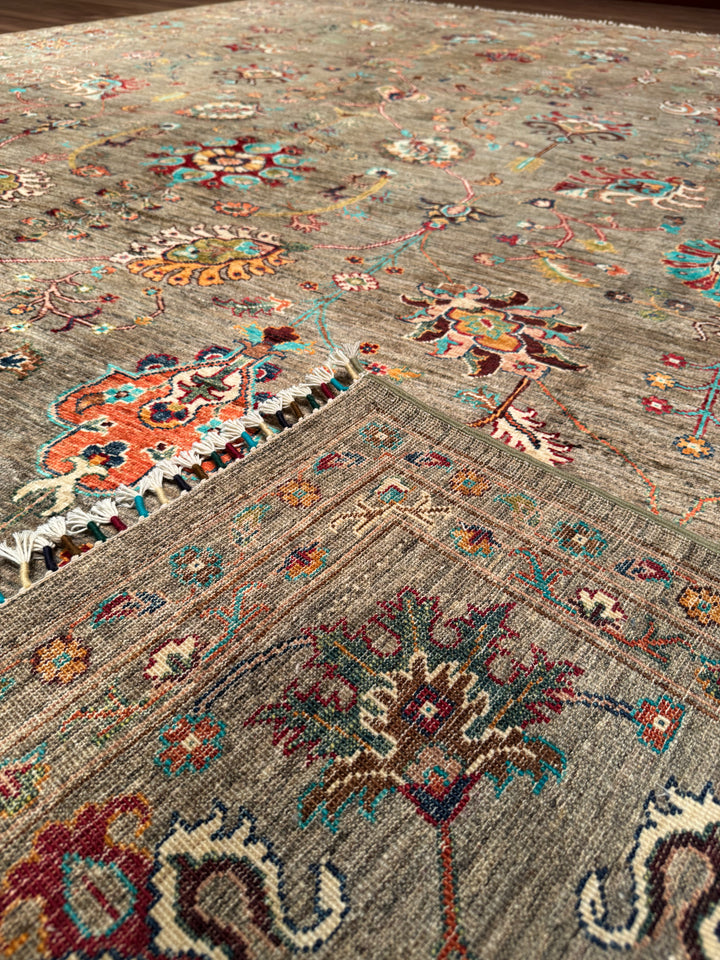 Sultani One Thousand and One Nights Original Handwoven Earth Dye Wool Rug 270x367 cm (9.91 square meters) - 9x12 ft 