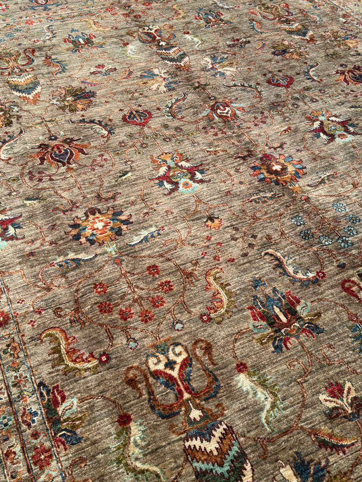 Sultani One Thousand and One Nights Original Handwoven Earth Dye Wool Rug 273x373 cm (10.18 square meters) - 9x12 ft 