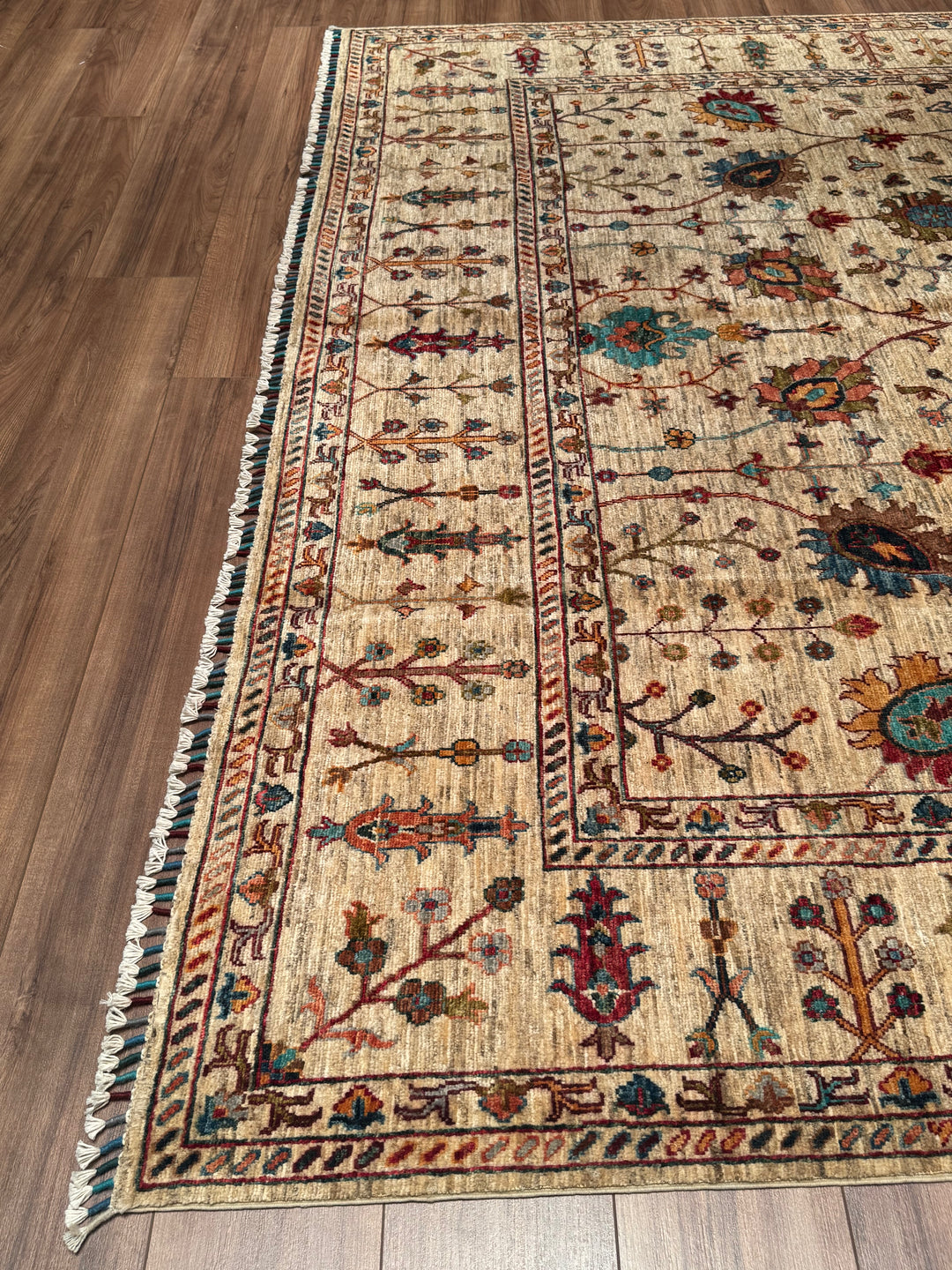 Sultani Floral Original Handwoven Beige Root Dye Wool Rug 254x310 cm (7.87 square meters) - 8x10 ft 