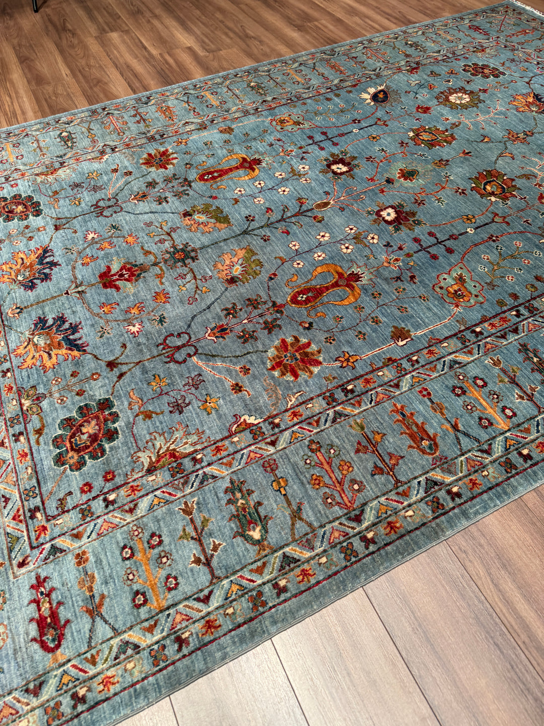 Sultani Çiçekli Orijinal El Dokuması Gri Kök Boya Yün Halı 208x310 6.45 Metrekare - 7x10 ft