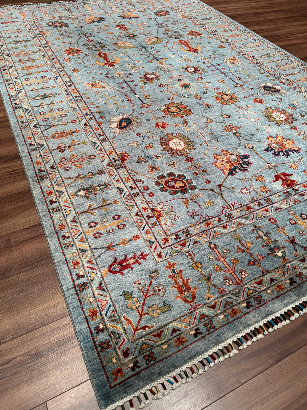 Sultani Çiçekli Orijinal El Dokuması Gri Kök Boya Yün Halı 208x310 6.45 Metrekare - 7x10 ft