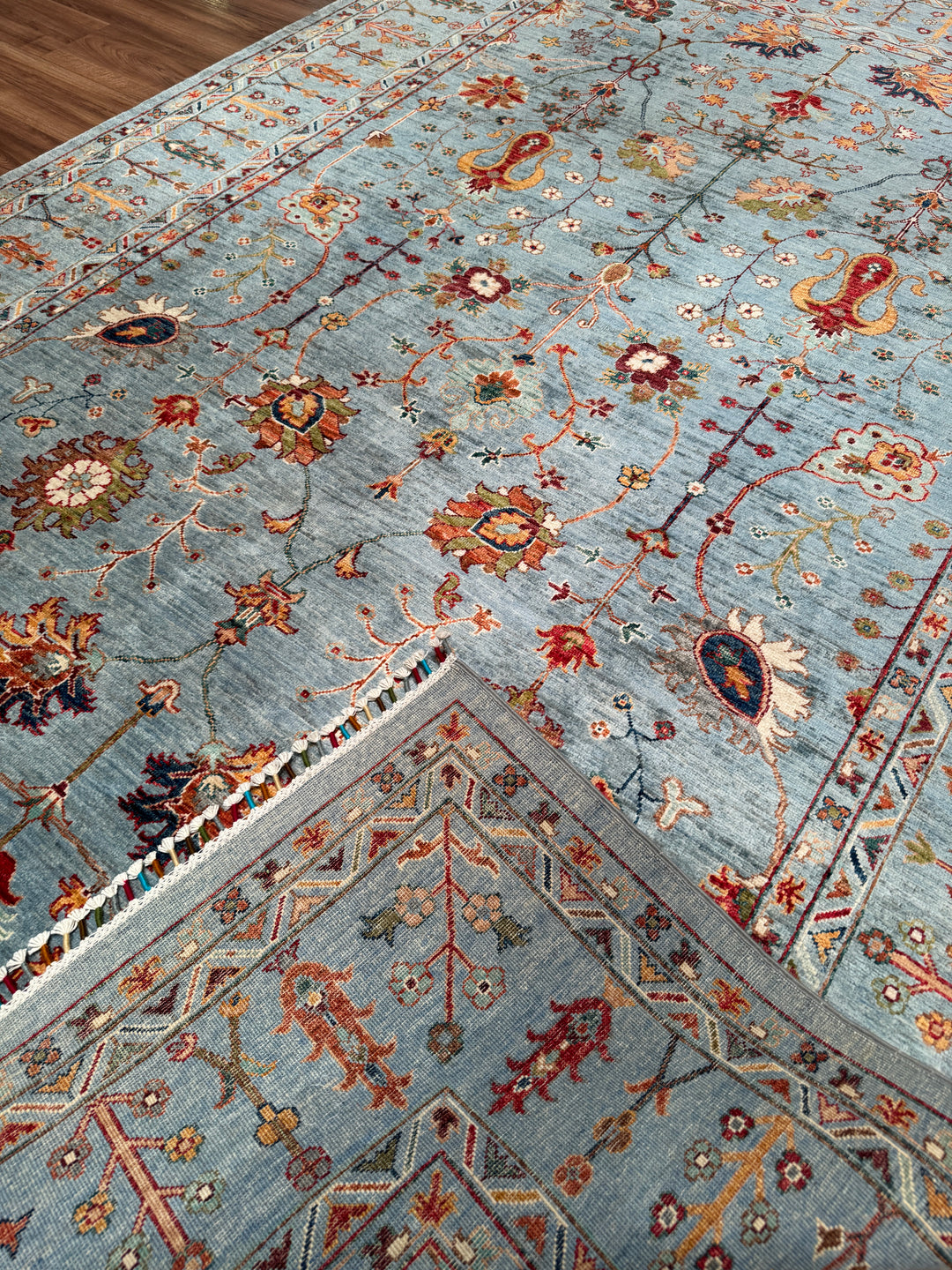 Sultani Çiçekli Orijinal El Dokuması Gri Kök Boya Yün Halı 208x310 6.45 Metrekare - 7x10 ft
