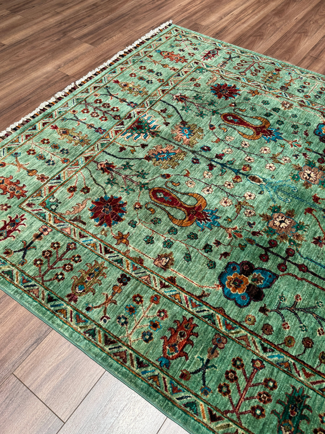 Sultani Çiçekli Orijinal El Dokuması Yeşil Kök Boya Yün Halı 171x254 4.34 Metrekare - 5x8 ft