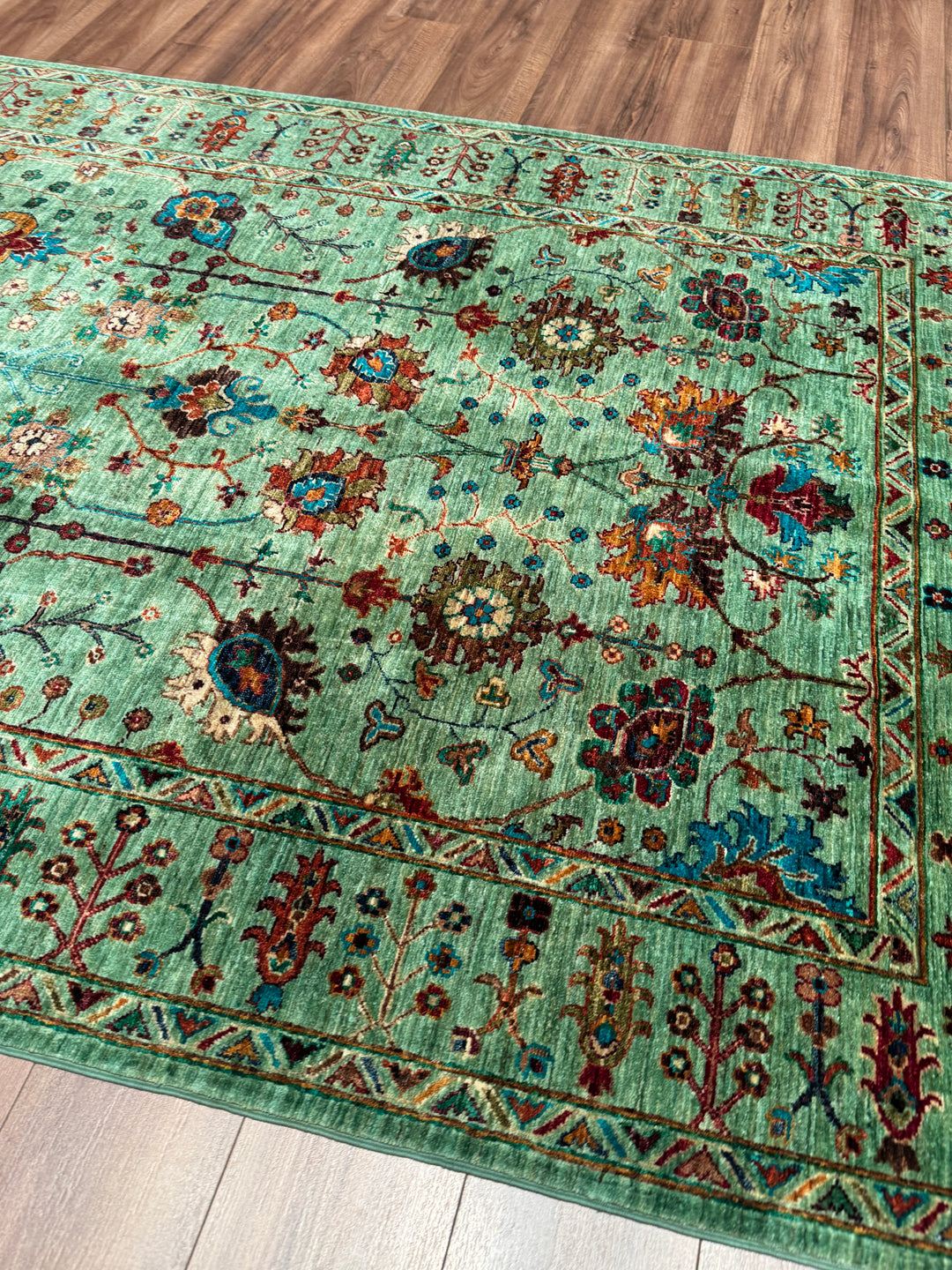 Sultani Çiçekli Orijinal El Dokuması Yeşil Kök Boya Yün Halı 171x254 4.34 Metrekare - 5x8 ft