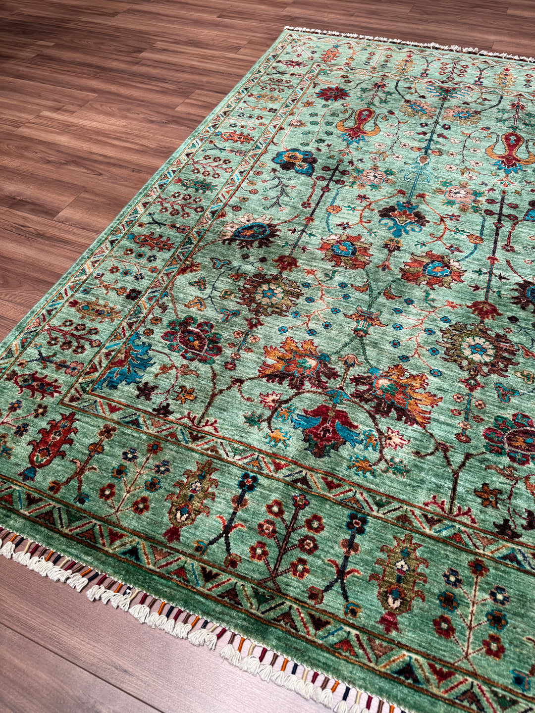 Sultani Çiçekli Orijinal El Dokuması Yeşil Kök Boya Yün Halı 171x254 4.34 Metrekare - 5x8 ft