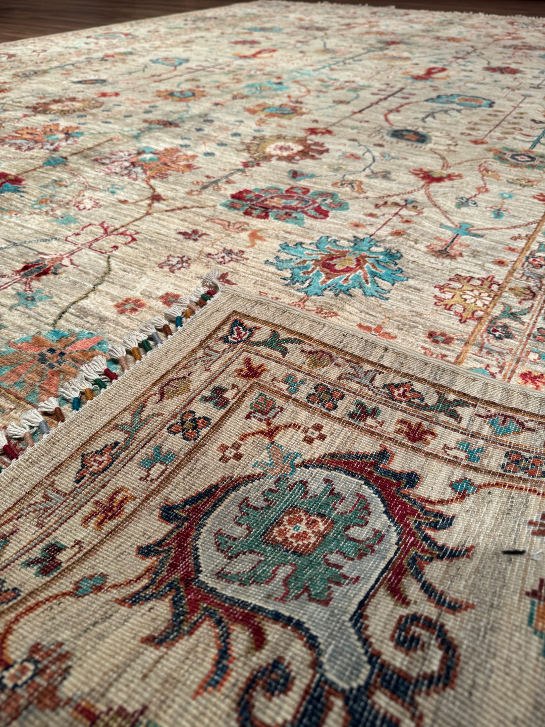 Sultani One Thousand and One Nights Original Handwoven Beige Root Dye Wool Rug 272x377 cm (10.25 square meters) - 9x12 ft 