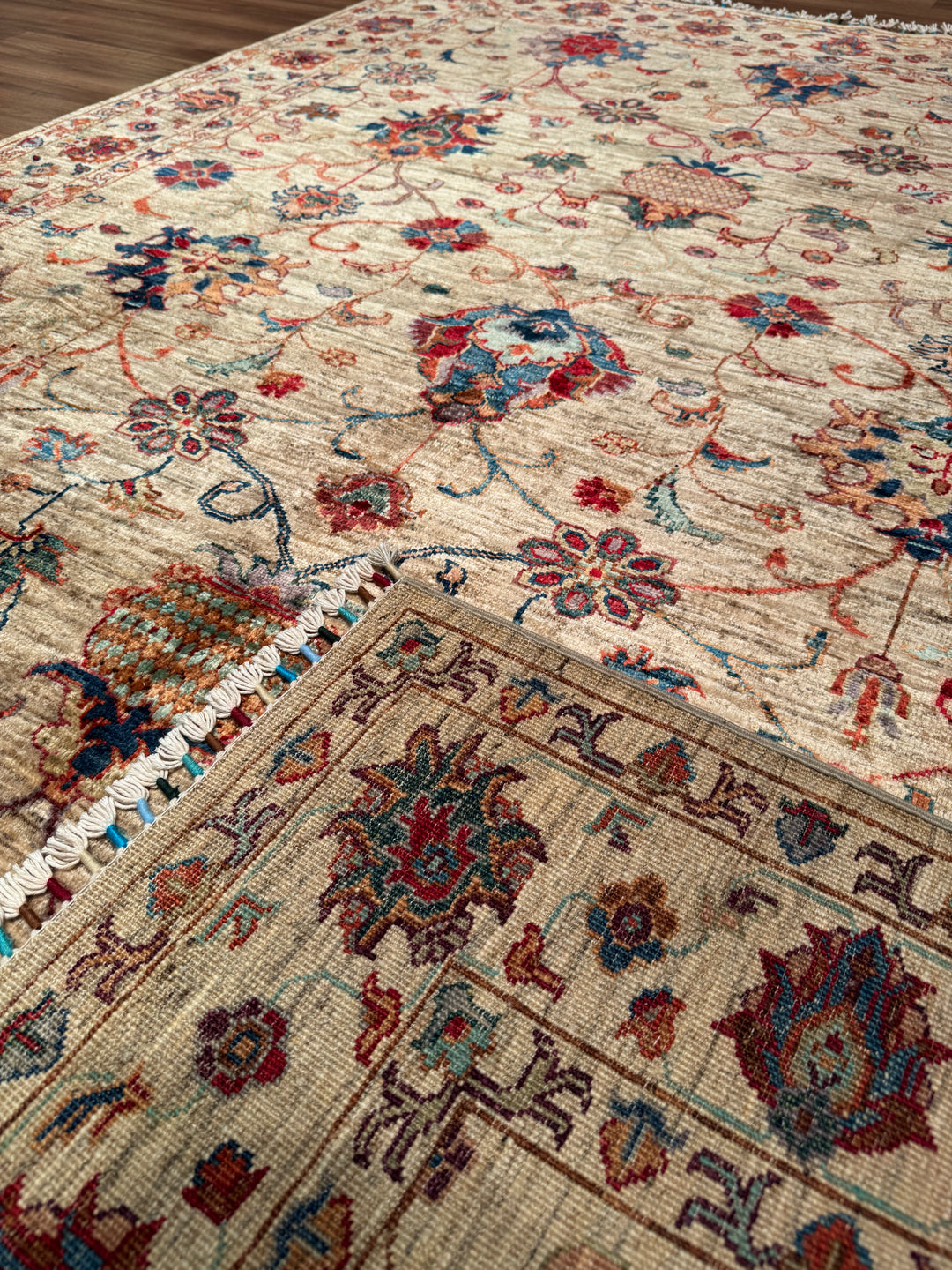 Sultani One Thousand and One Nights Original Handwoven Beige Root Dye Wool Rug 176x246 cm (4.33 square meters) - 5x8 ft