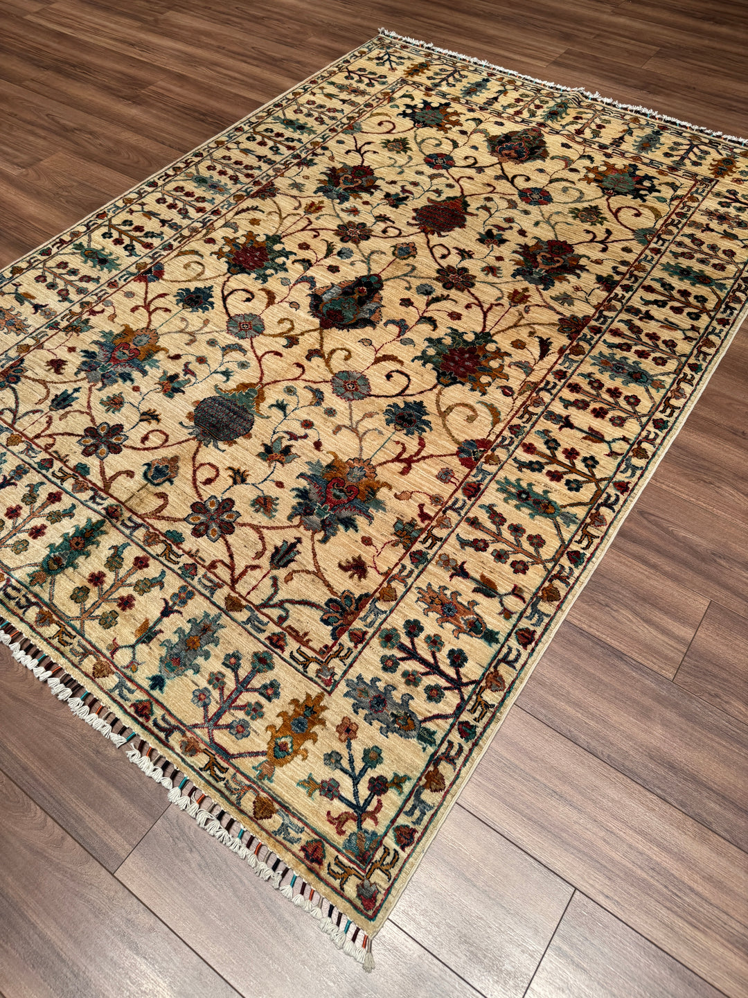 Sultani Binbirgece Orijinal El Dokuması Bej Kök Boya Yün Halı 173x248 4.29 Metrekare - 5x8 ft