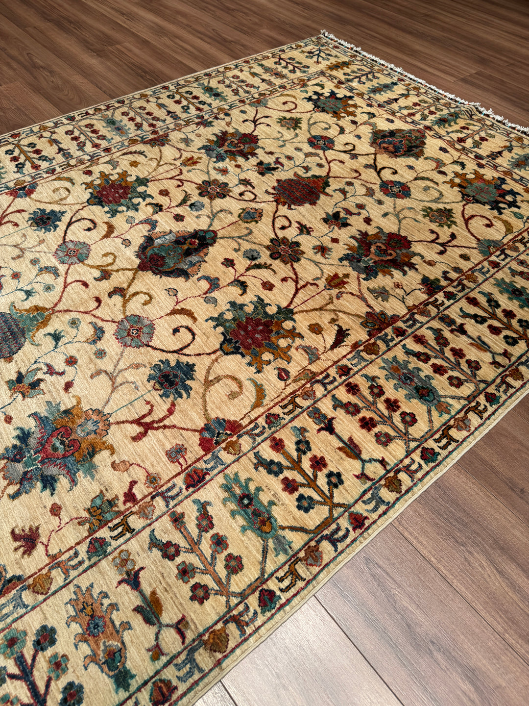 Sultani Binbirgece Orijinal El Dokuması Bej Kök Boya Yün Halı 173x248 4.29 Metrekare - 5x8 ft