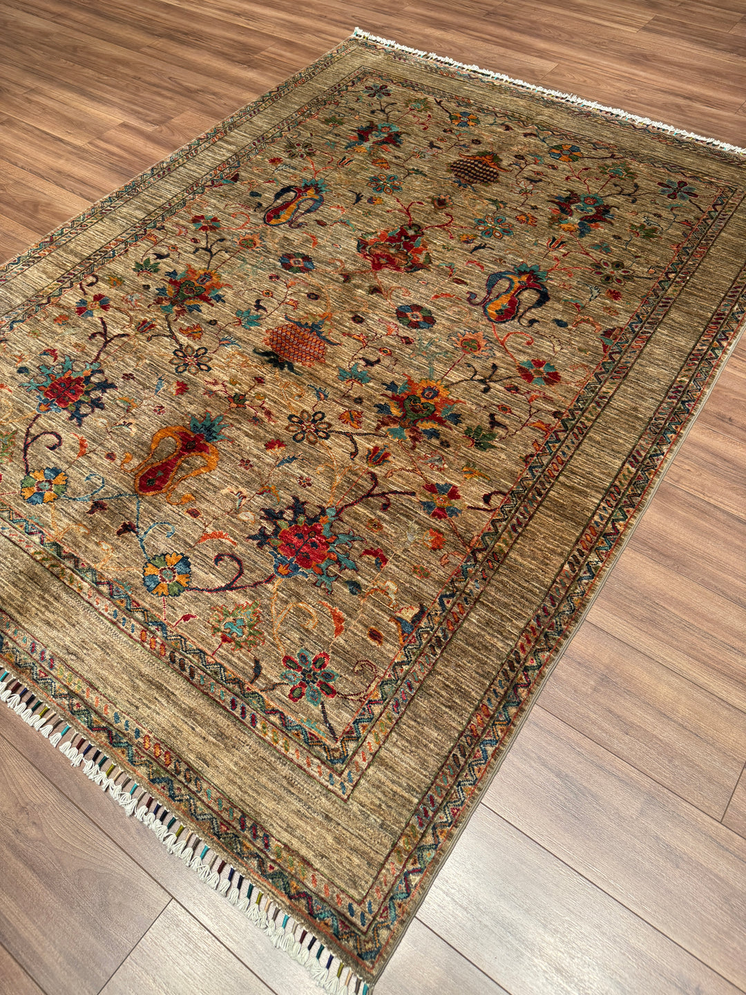 Sultani Binbirgece Orijinal El Dokuması Bej Kök Boya Yün Halı 176x237 4.17 Metrekare - 5x8 ft
